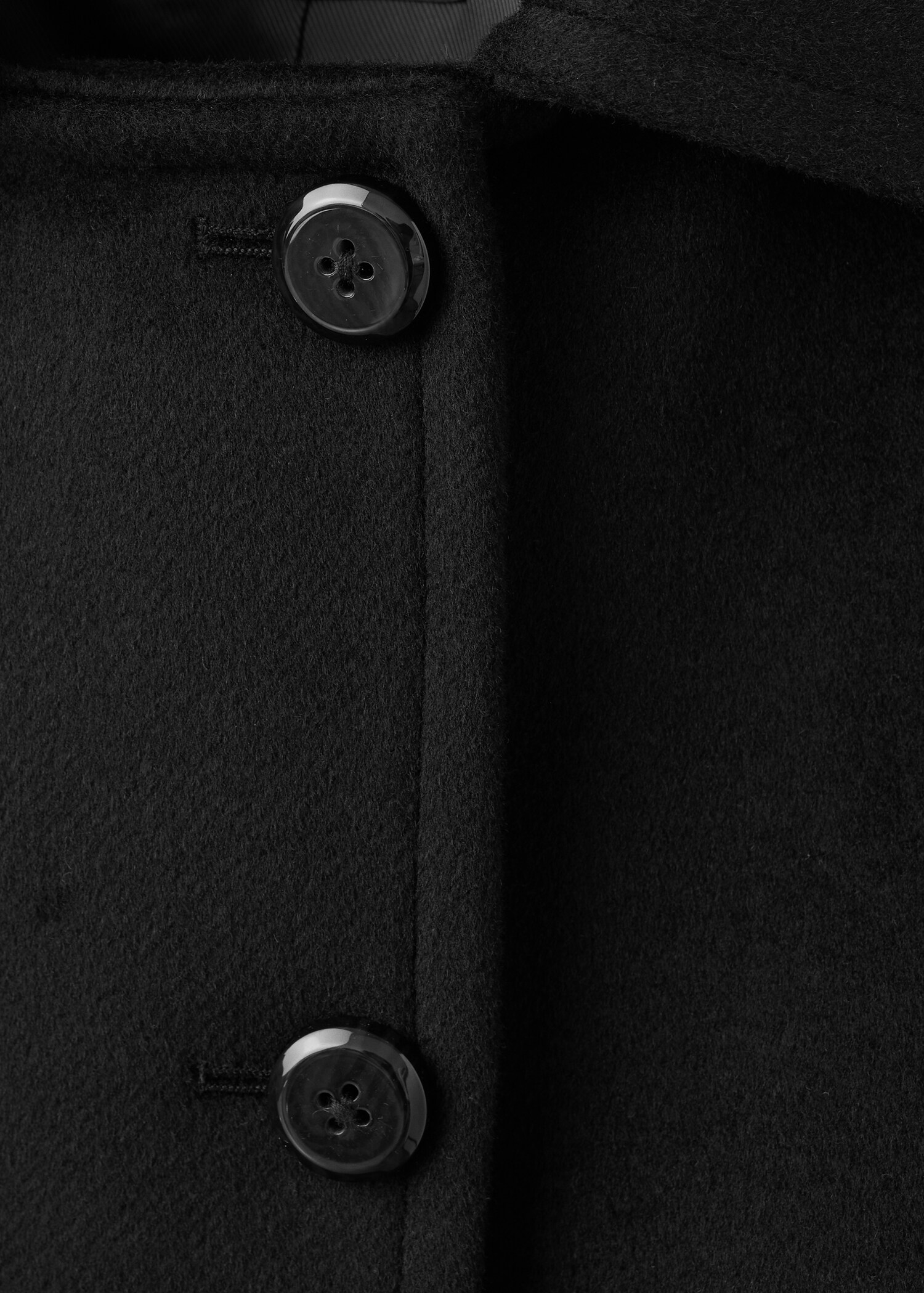 Wool jacket with a shirt collar - Details of the article 8