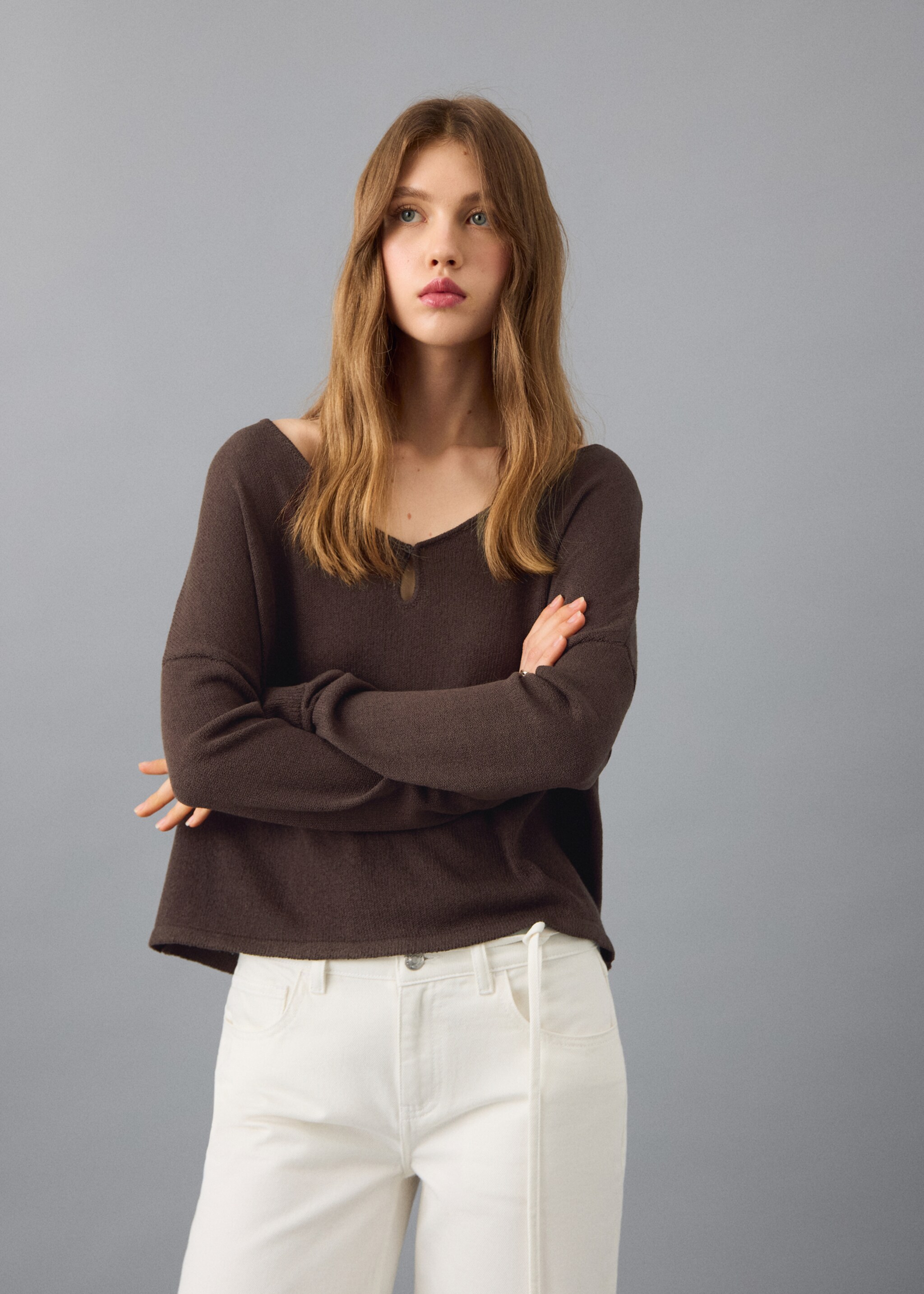 Pull-over maille ouvertures - Plan moyen, Marron. Ref: 27022544-00.