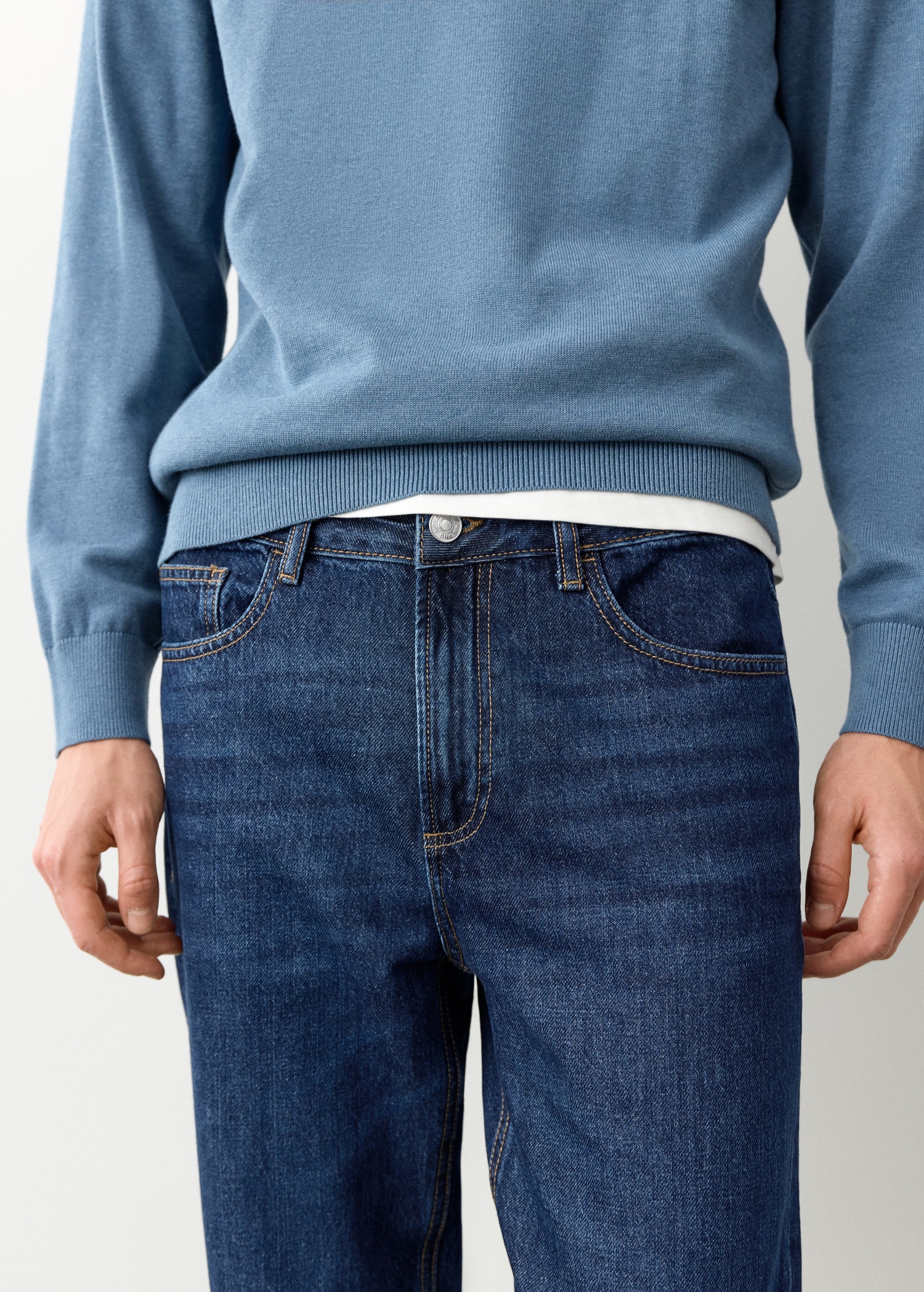 جينز بقصة منتظمة - تفاصيل المنتج 6