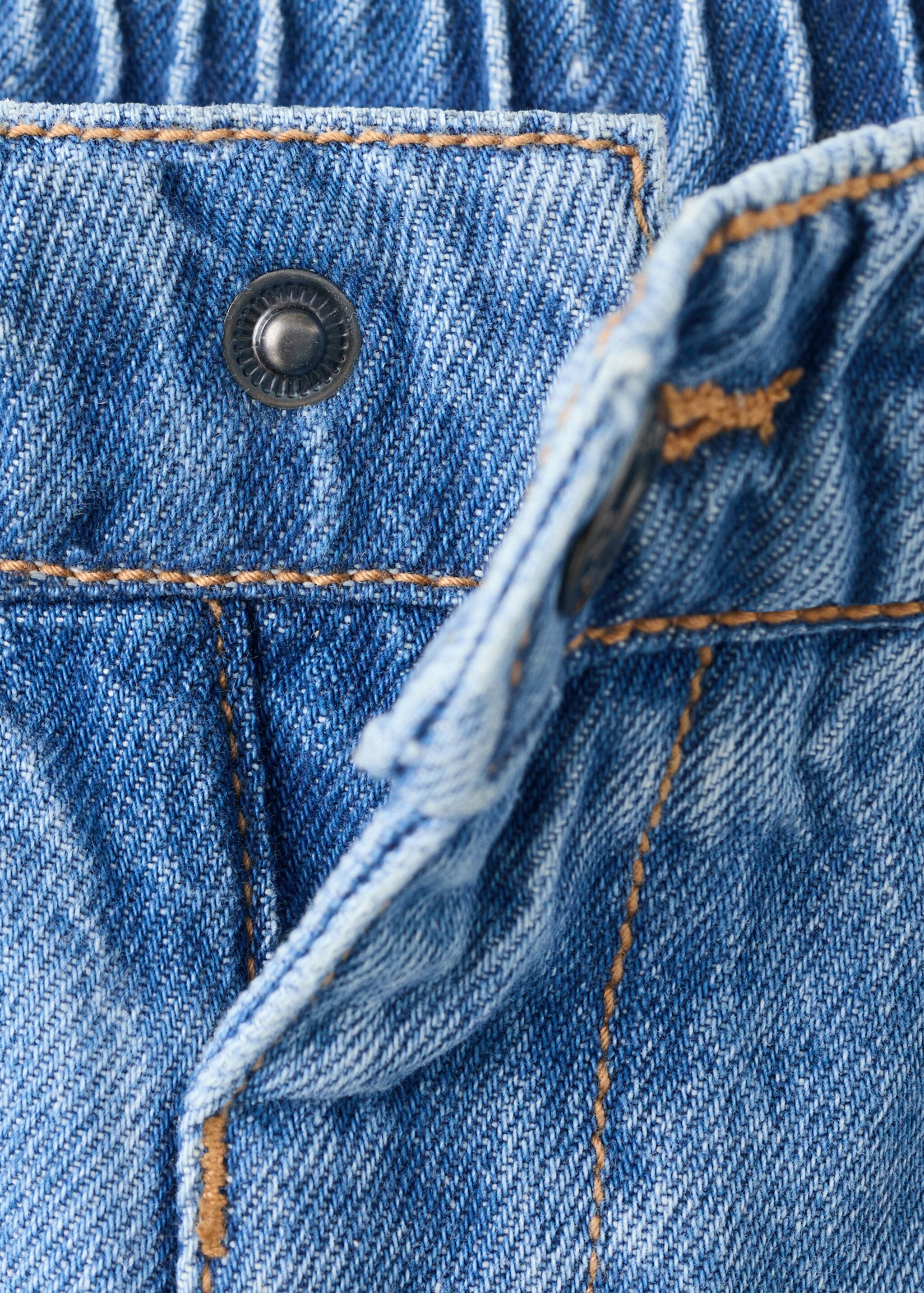 Straight-fit jeans with elastic waist - Details of the article 8, Medium Blue. Ref: 27022890-00.