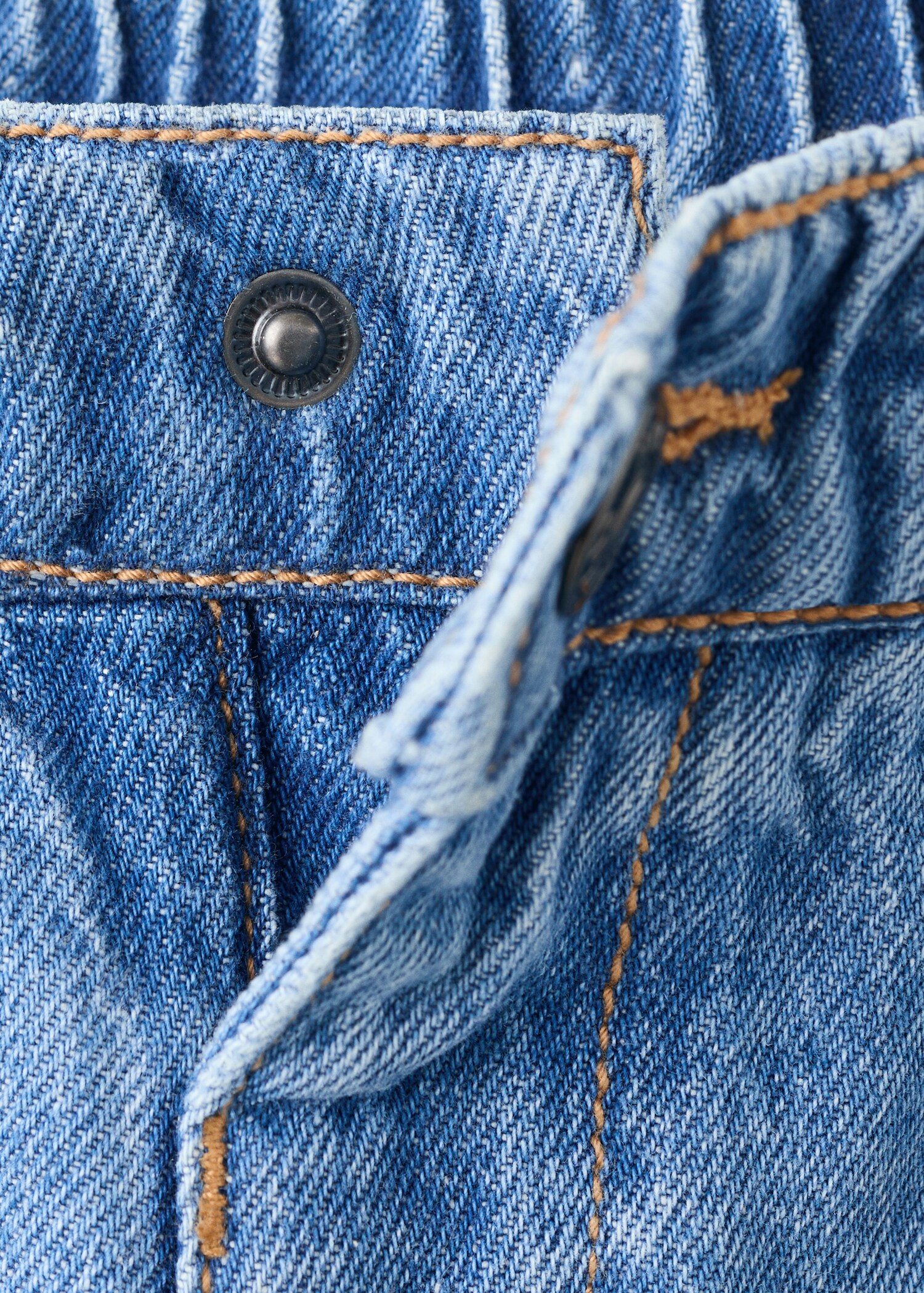 Straight-fit jeans with elastic waist - Details of the article 8