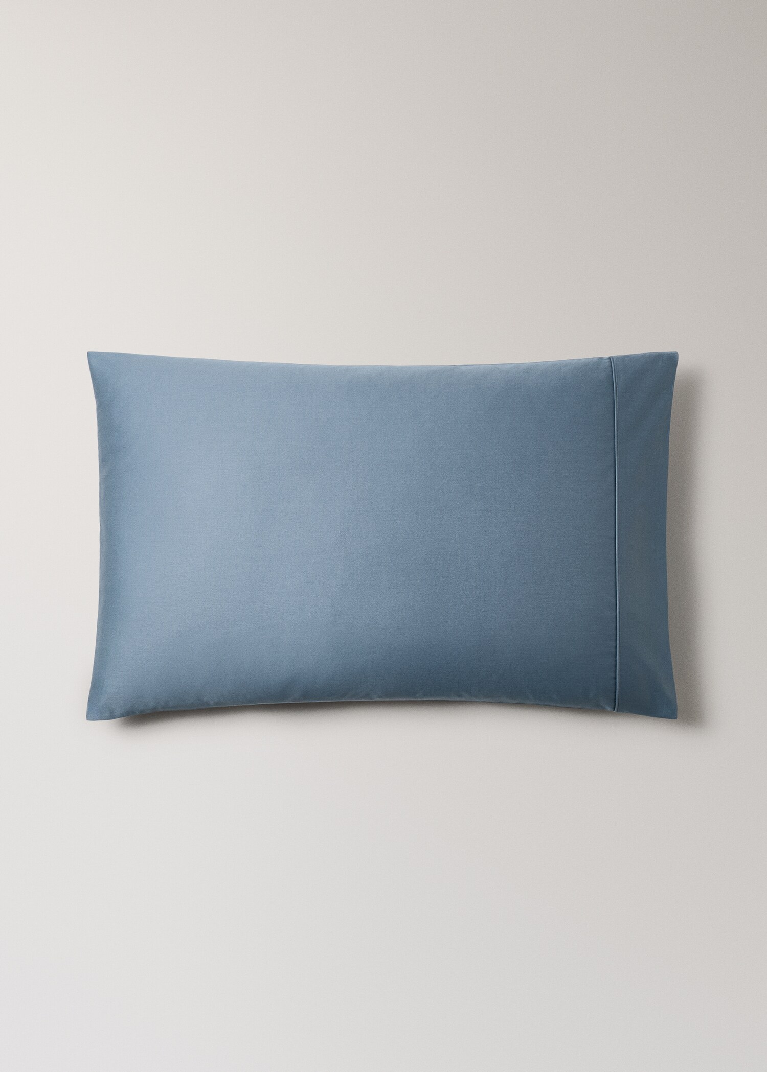 Two 600-thread cotton satin pillowcases 50x75 cm - Article without model