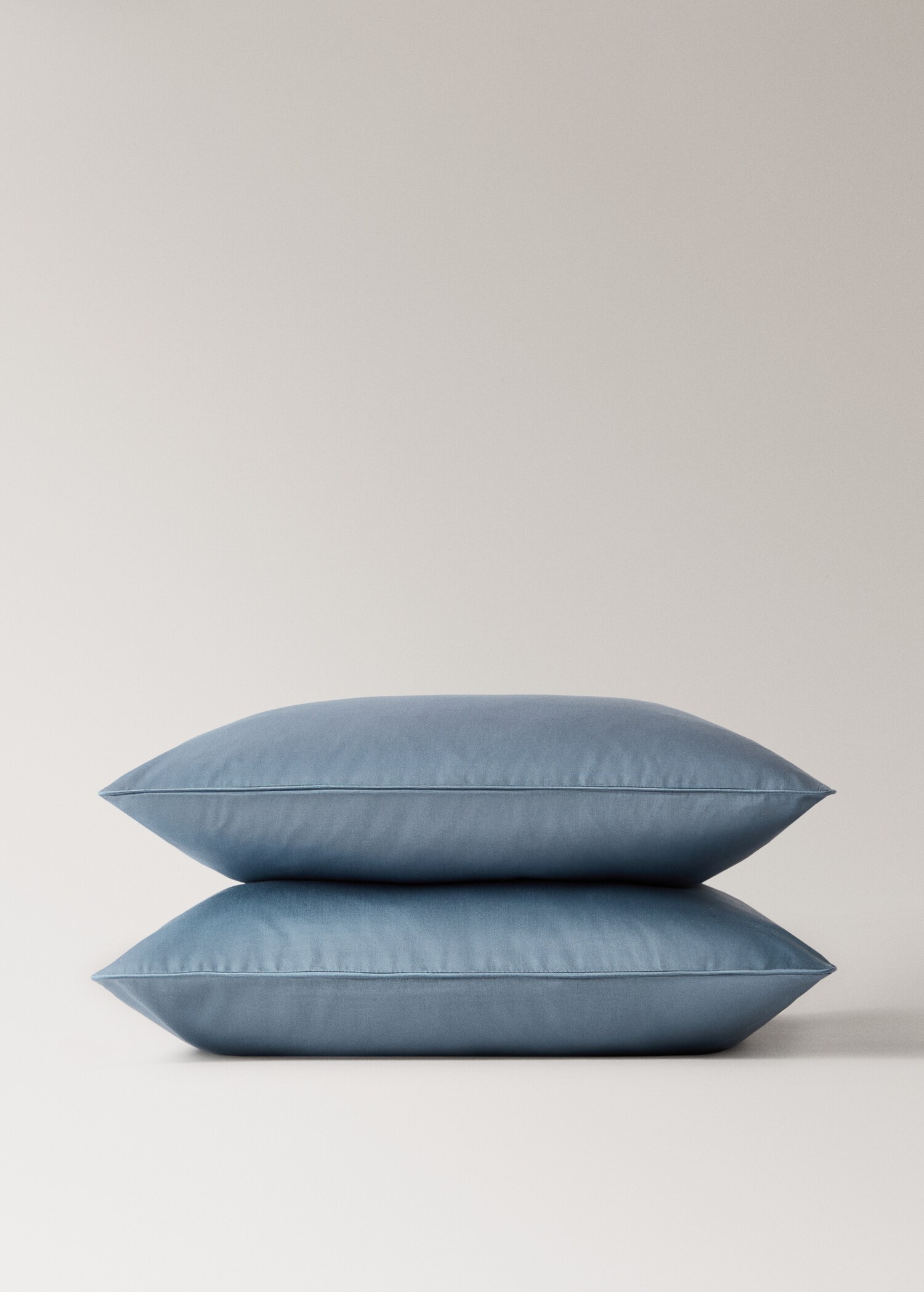 Two 600-thread count cotton satin pillowcases 60x60 cm - Details of the article 3