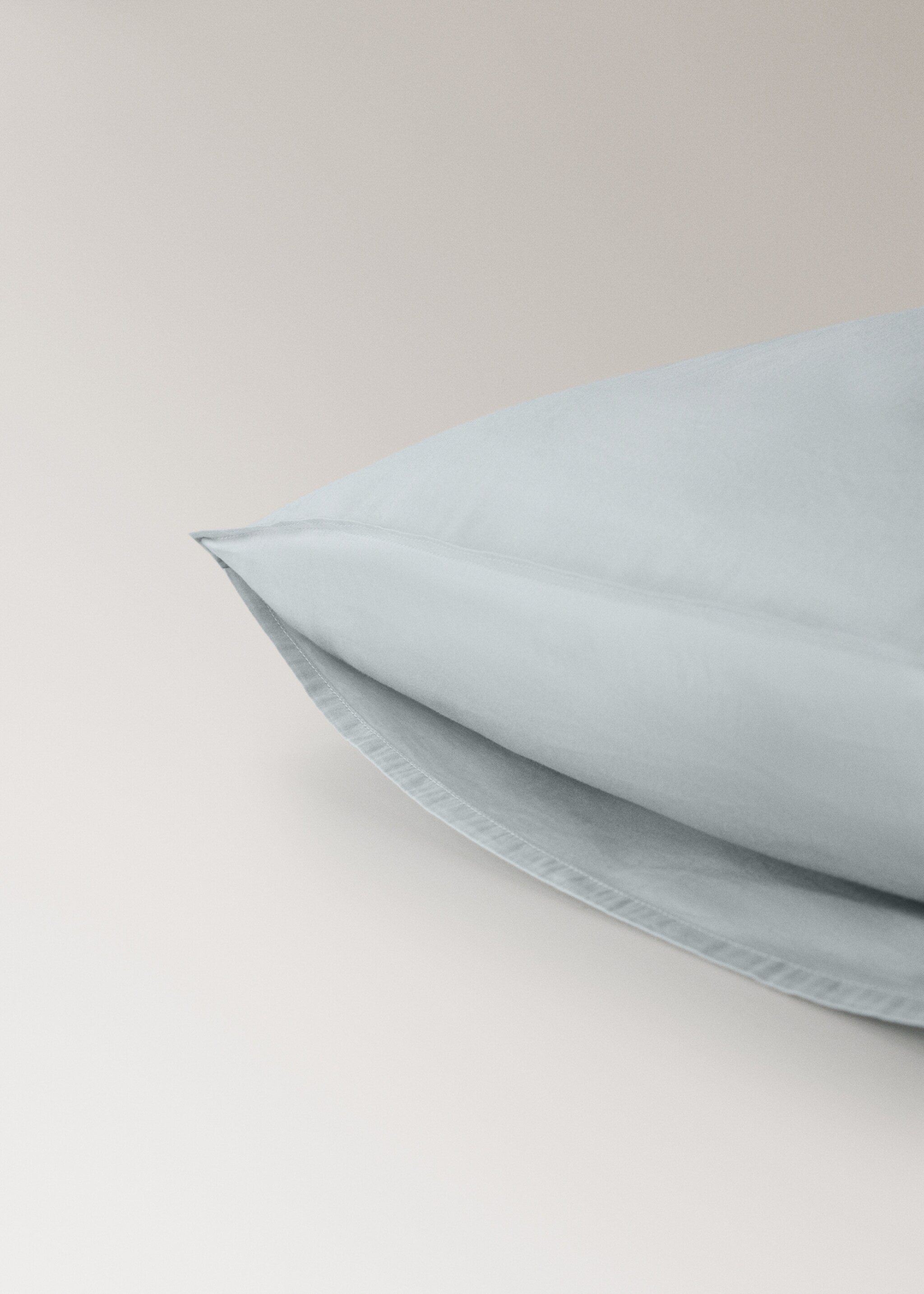Two double-stitched satin pillowcases 50x75 cm - Details of the article 2, Aqua Green. Ref: 27022929-00.
