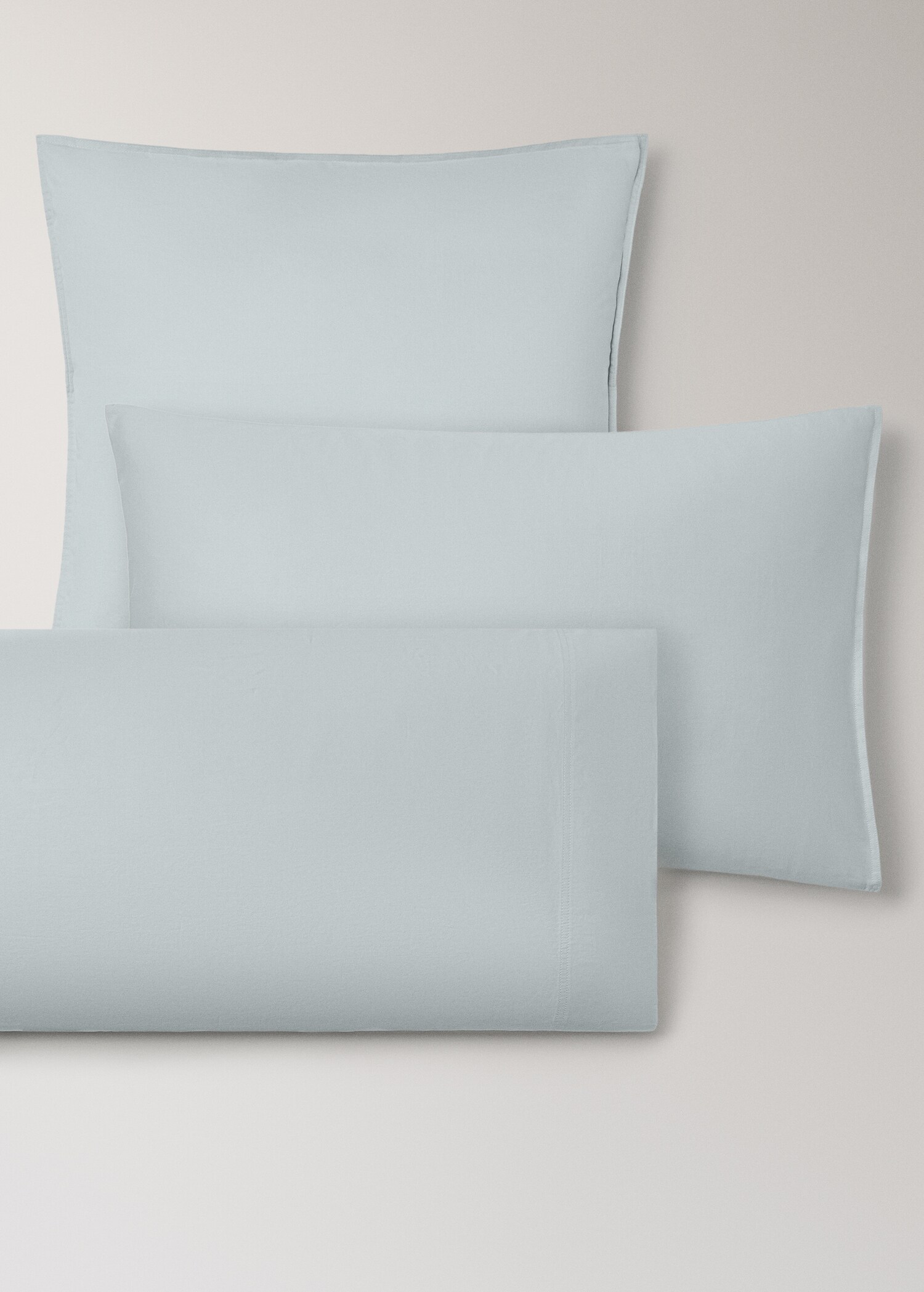Two double-stitched satin pillowcases 50x75 cm - Details of the article 4