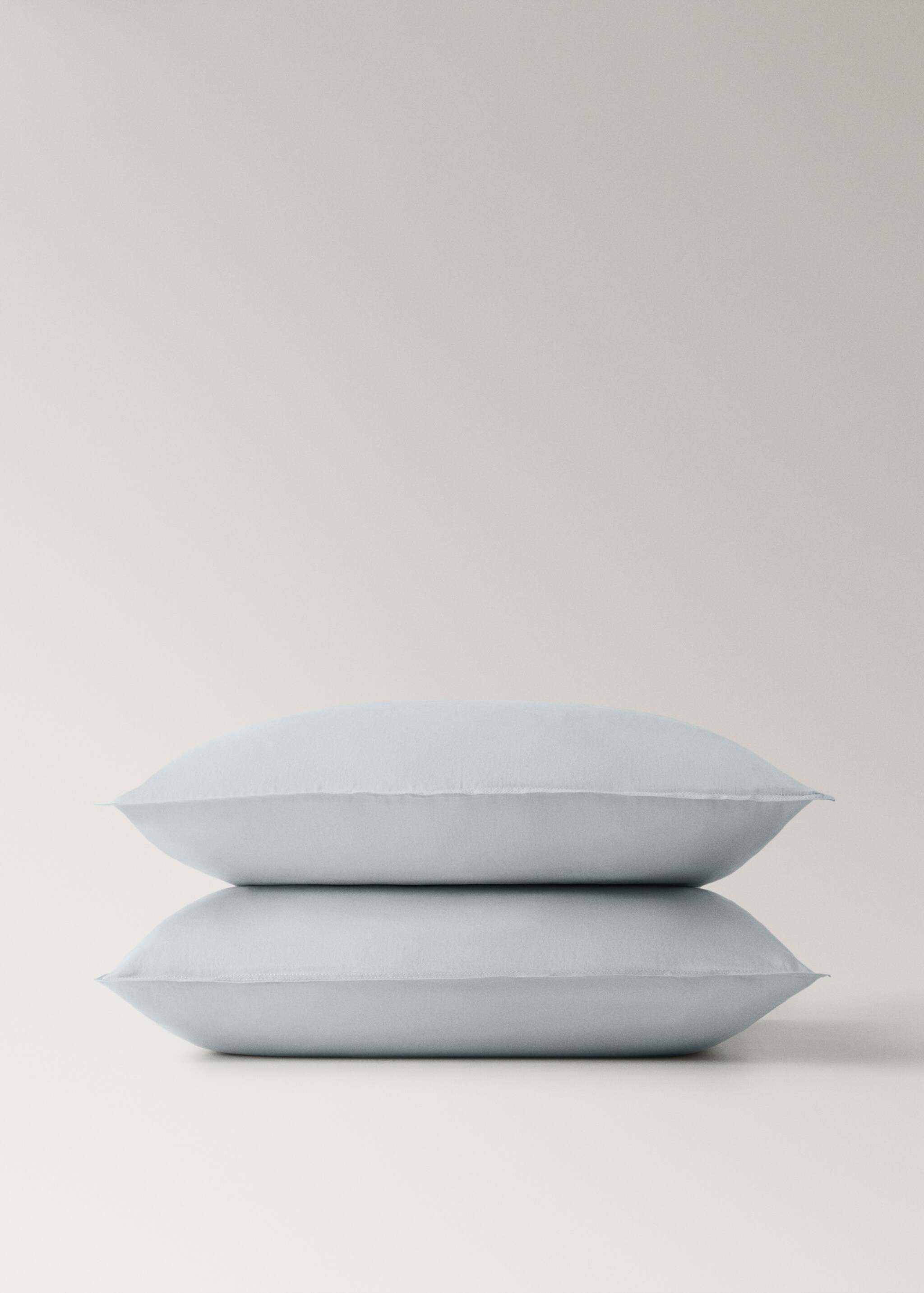 Two double-stitched satin pillowcases  60x60 cm - Details of the article 3, Aqua Green. Ref: 27022930-00.