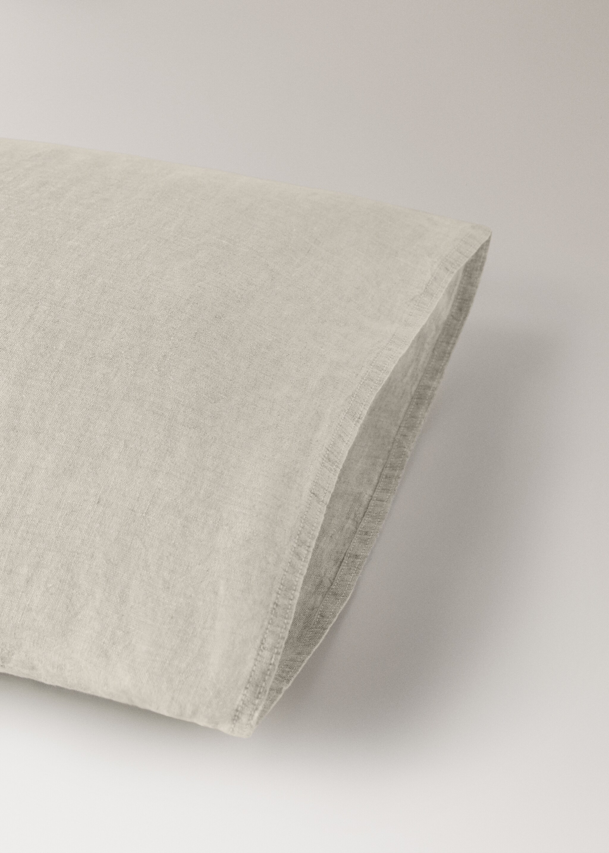 Povlak na polštář z praného lnu 45x110 cm - Detail zboží 2, Písková. Ref: 27022931-00.