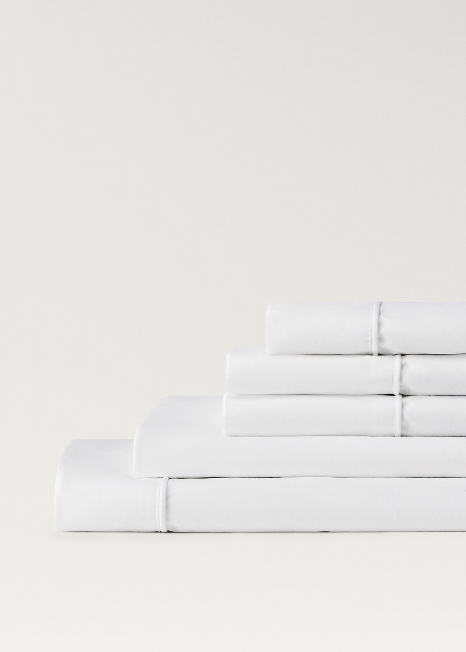 500-thread count cotton percale duvet cover with rounded piping detail for 135/140cm bed - Medium plane
