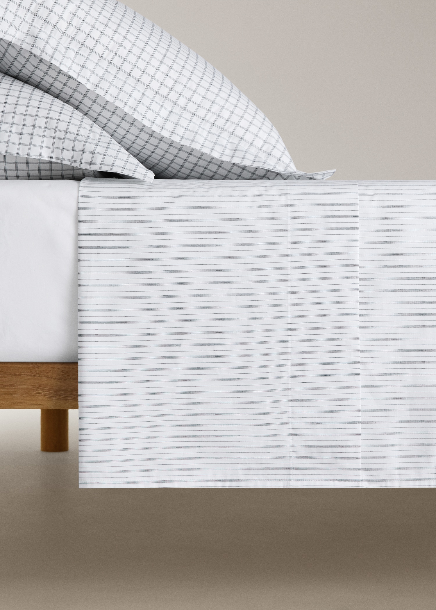 Percale striped top sheet Single Bed - Home | MANGO Romania