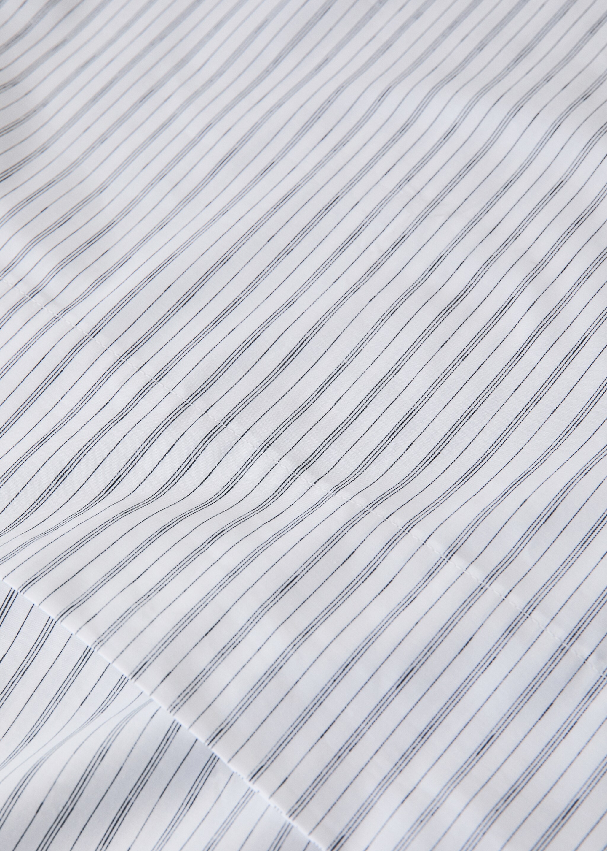 Percale striped top sheet Bed 180/200 cm - Details of the article 1, Grey. Ref: 27022951-00.