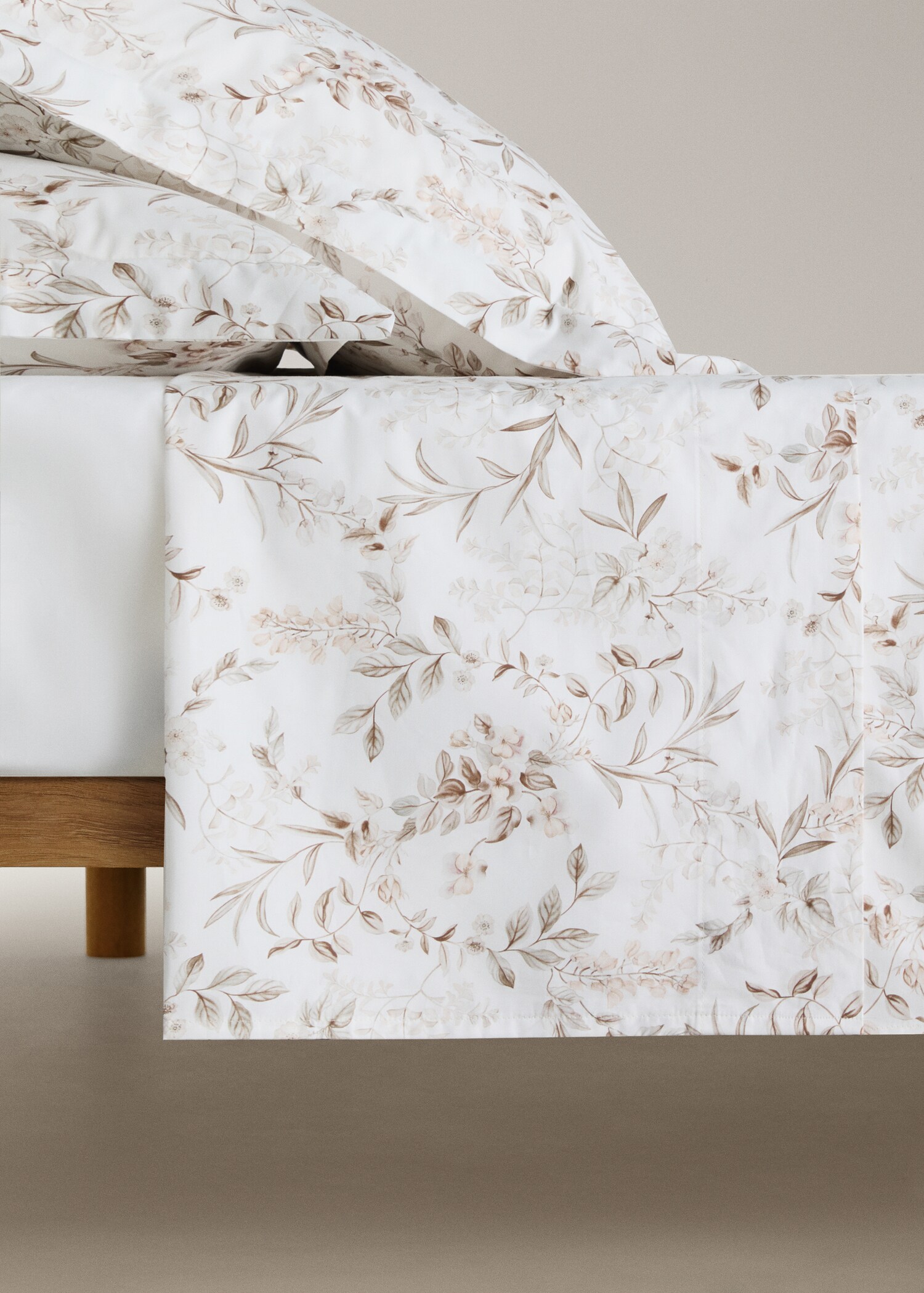 Sábana encimera estampado flores jardín Cama 150/160 cm - Artículo sin modelo