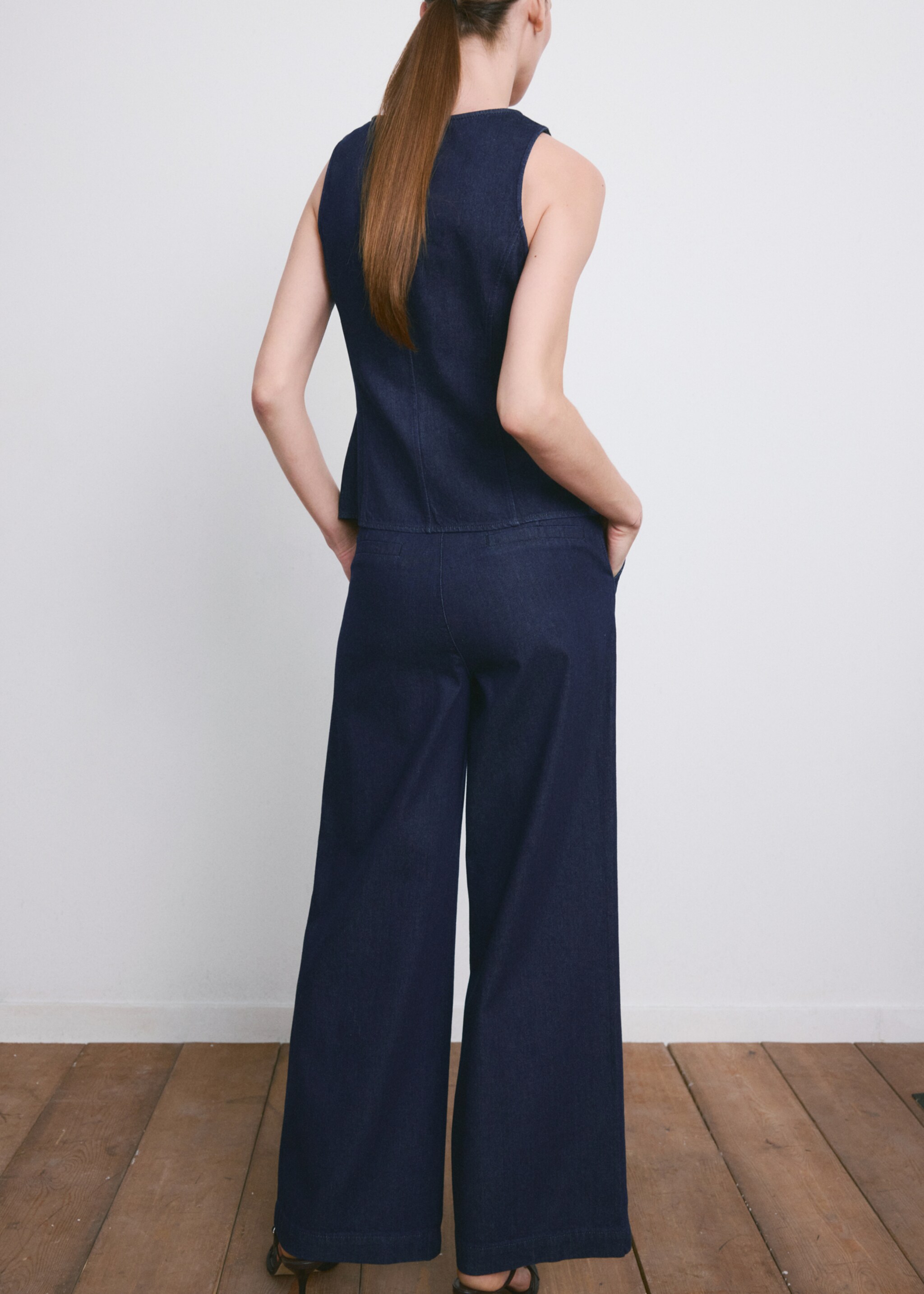 Wide leg mid-rise jeans - Reverse of the article, Open Blue. Ref: 27023280-00.