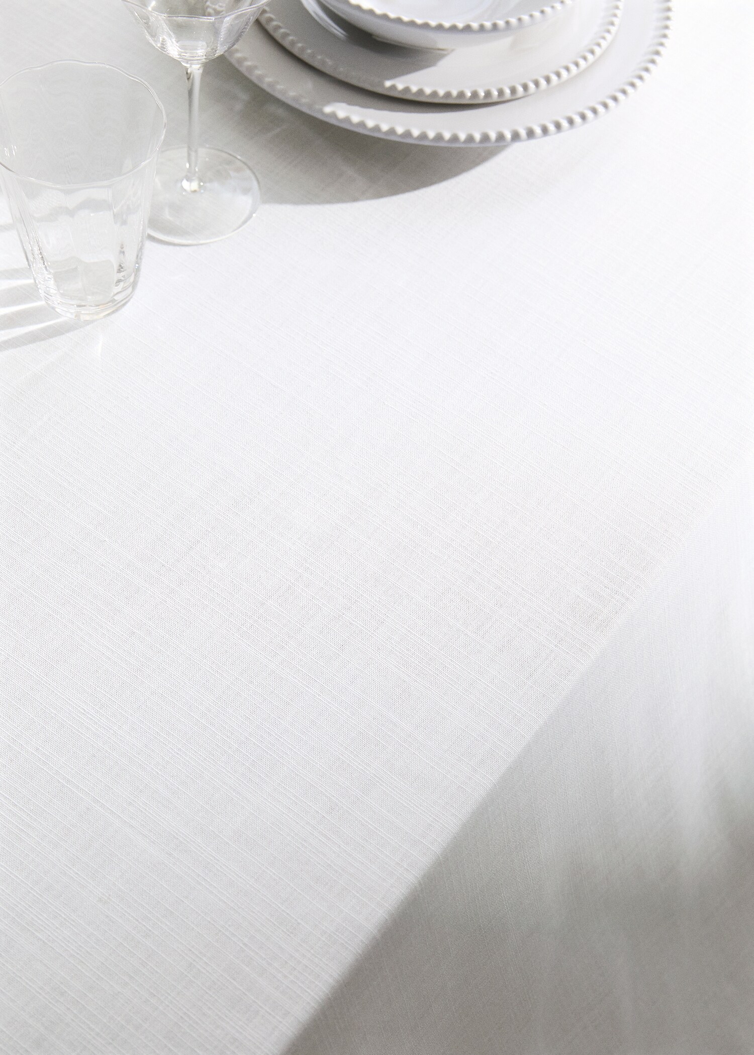 Round cotton tablecloth with hemstitch detail - Details of the article 7