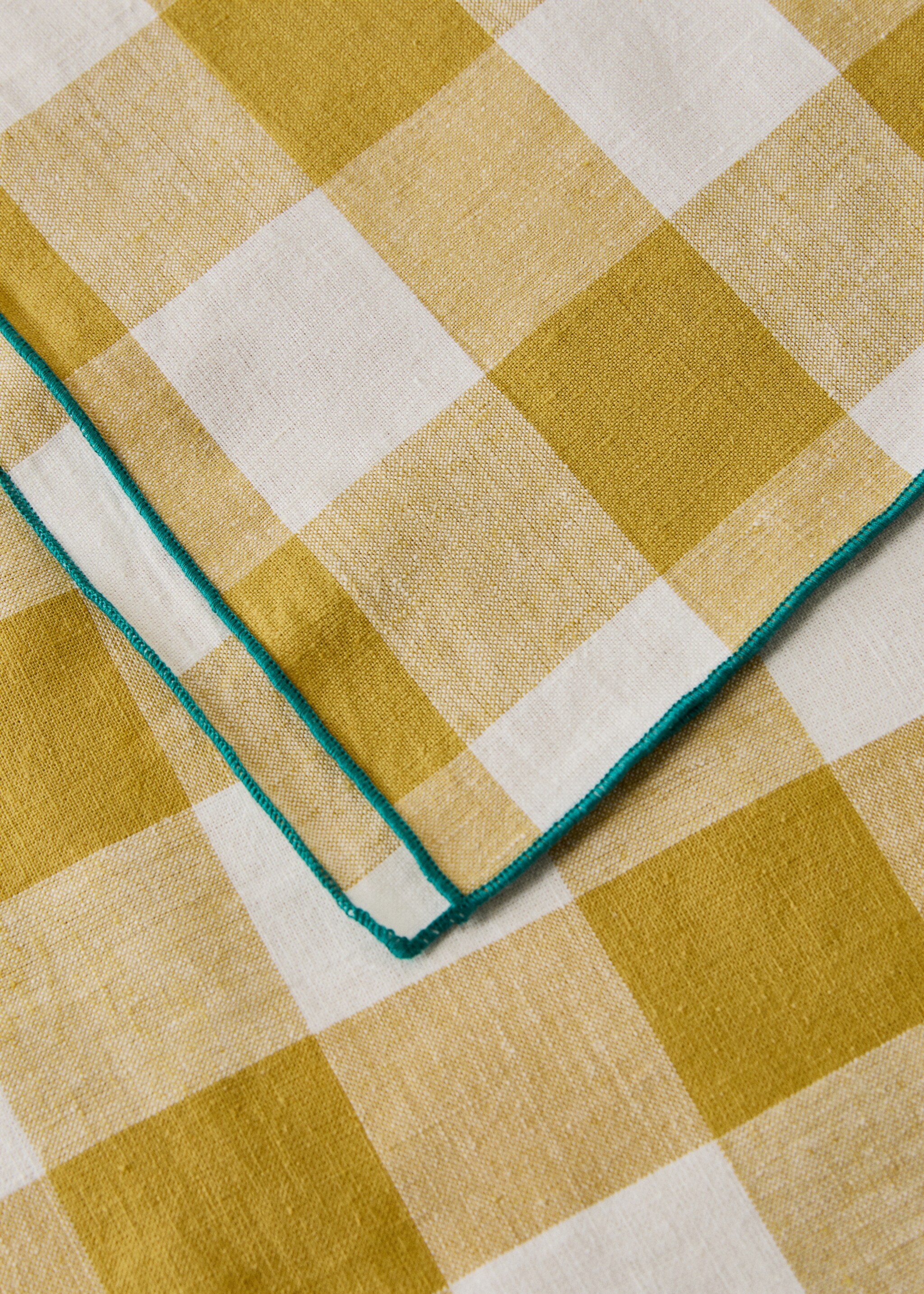 Cotton linen gingham tablecloth for 8 to 10 guests - Details of the article 2, Yellow. Ref: 27023292-00.