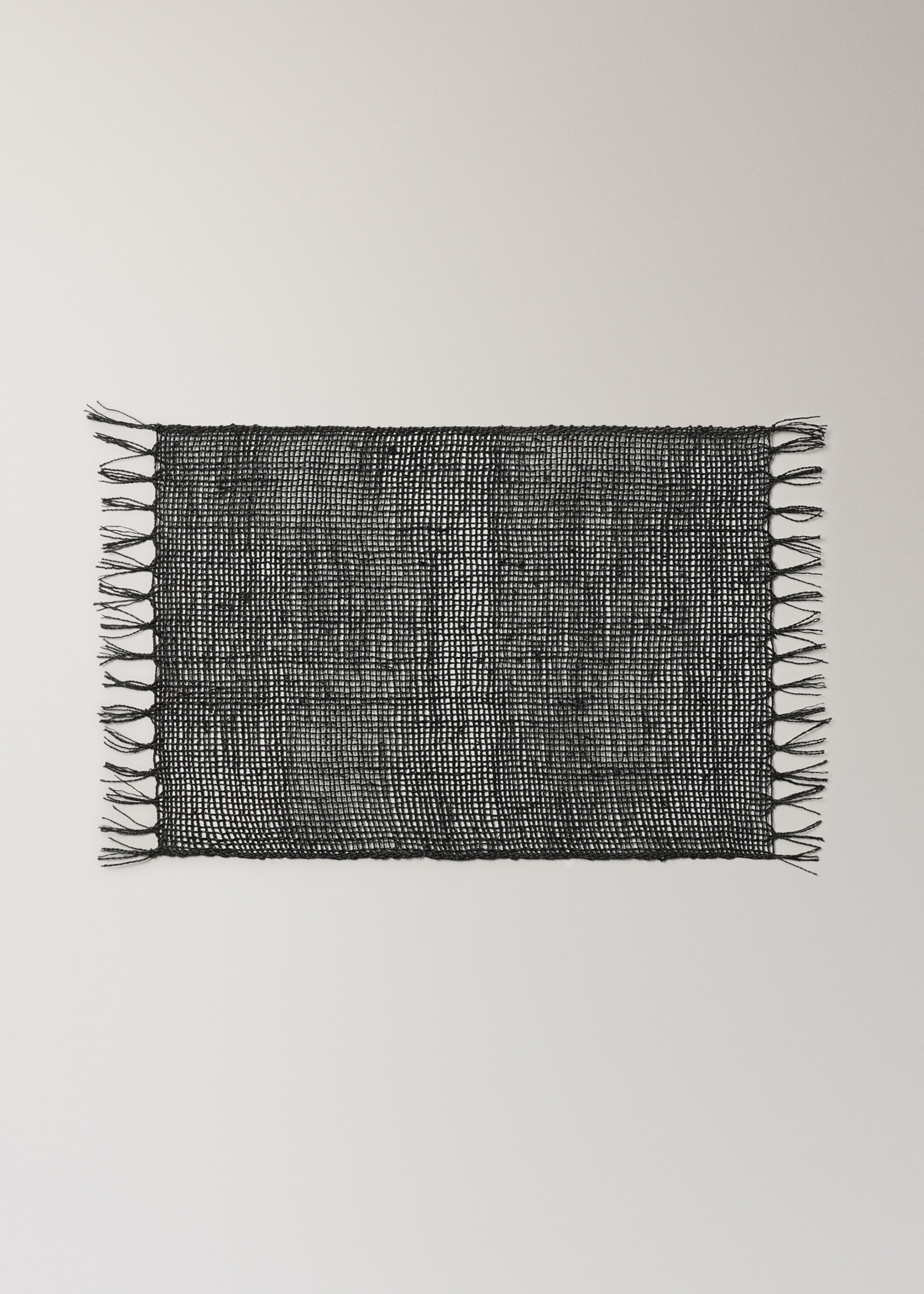 Palm fibre table mats with fringes - Article without model, Black. Ref: 27023297-00.