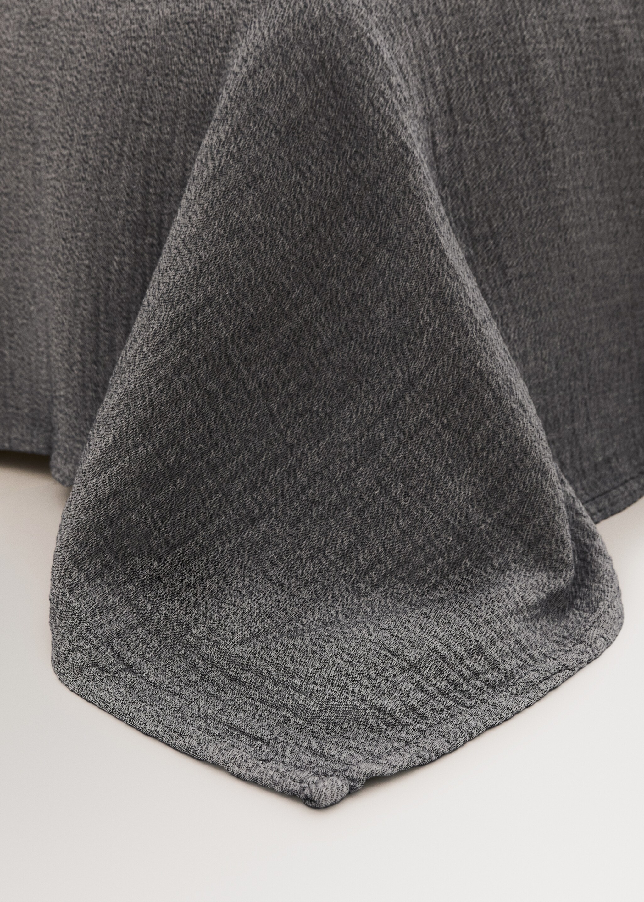 Soft melange cotton bedspread for Bed 180/200 cm - Details of the article 7, Dark Heather Grey. Ref: 27023299-00.