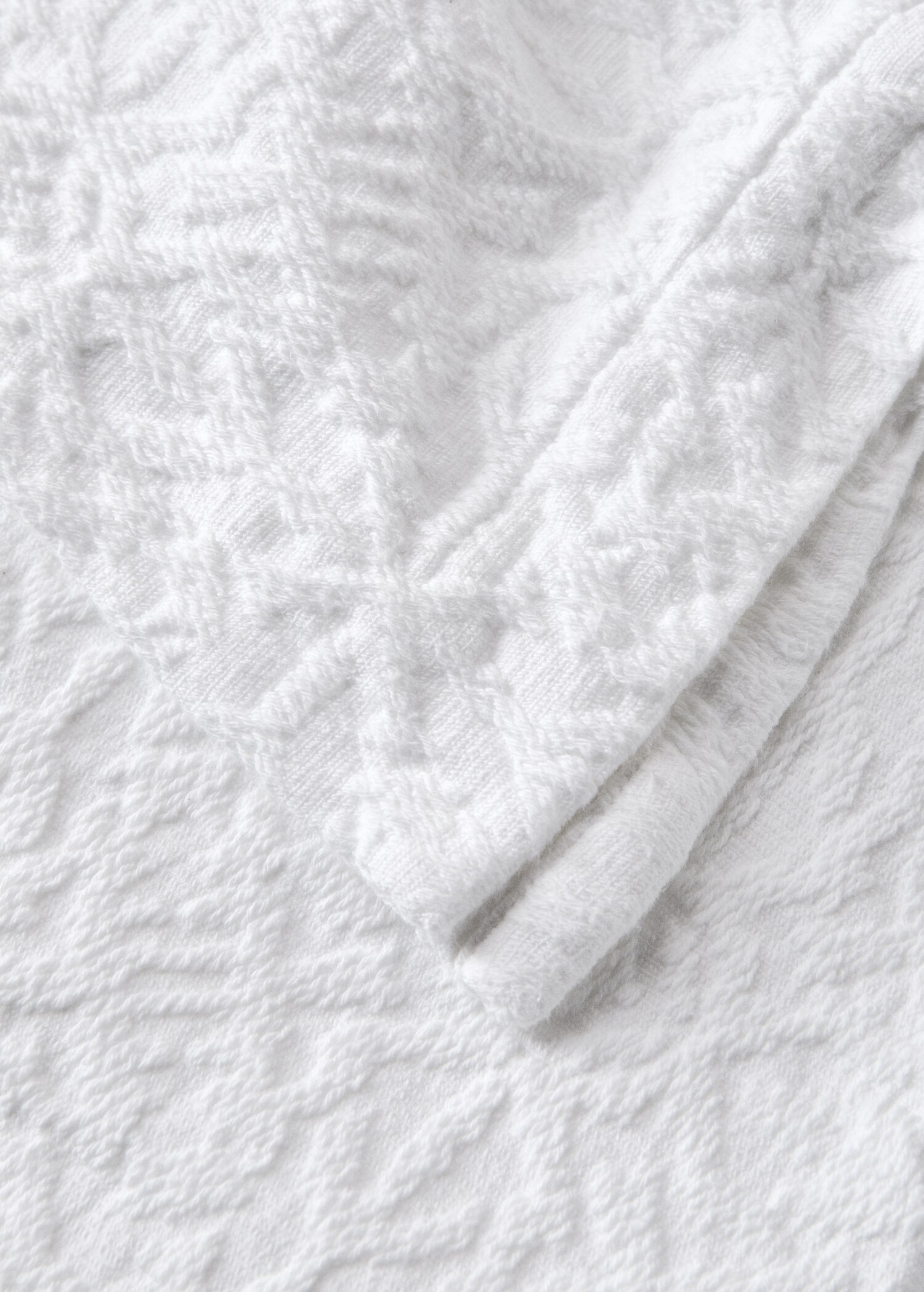 Cotton jacquard bedspread with mosaic design for 90/105 cm bed - Details of the article 2