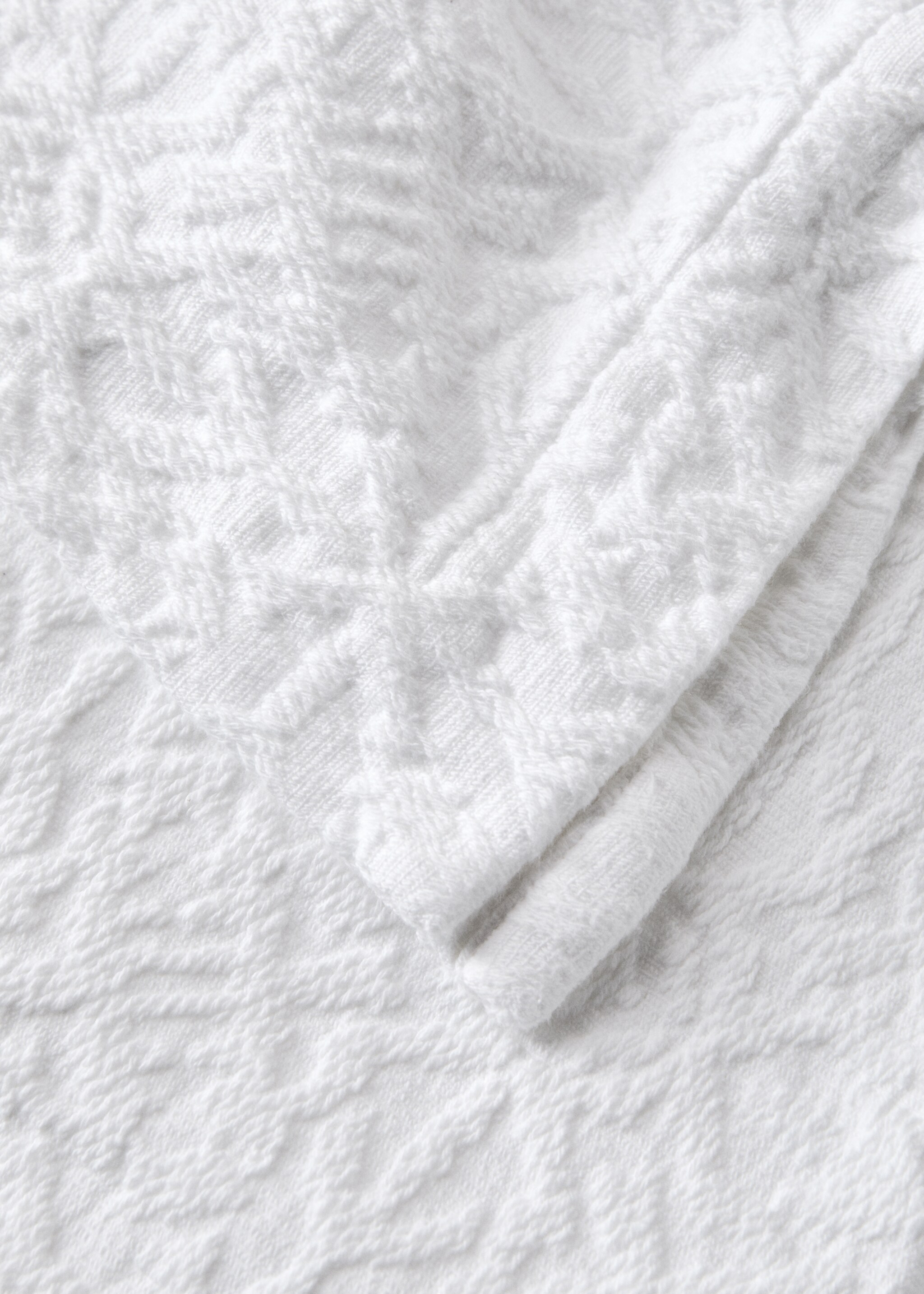 Tagesdecke aus Jacquard-Baumwolle mit Mosaikmuster für 130/150 cm Bett - Detail des Artikels 2, Weiß. Ref: 27023301-00.