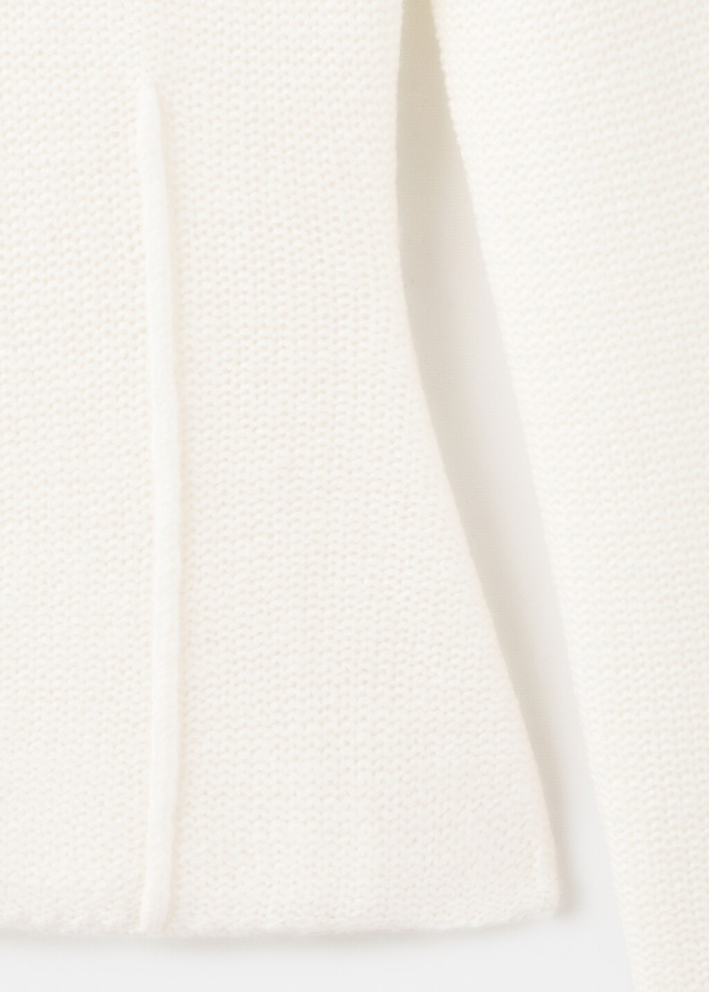 Mango Knitted sweater with seams