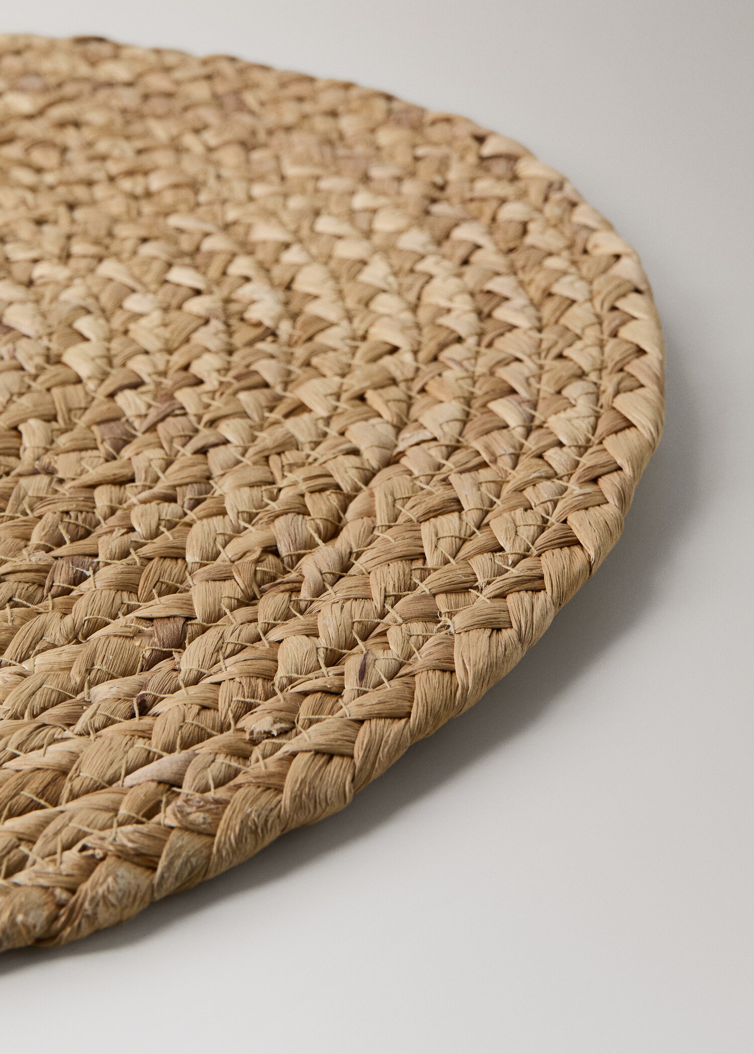 Natural fibre round tablecloth - Details of the article 1
