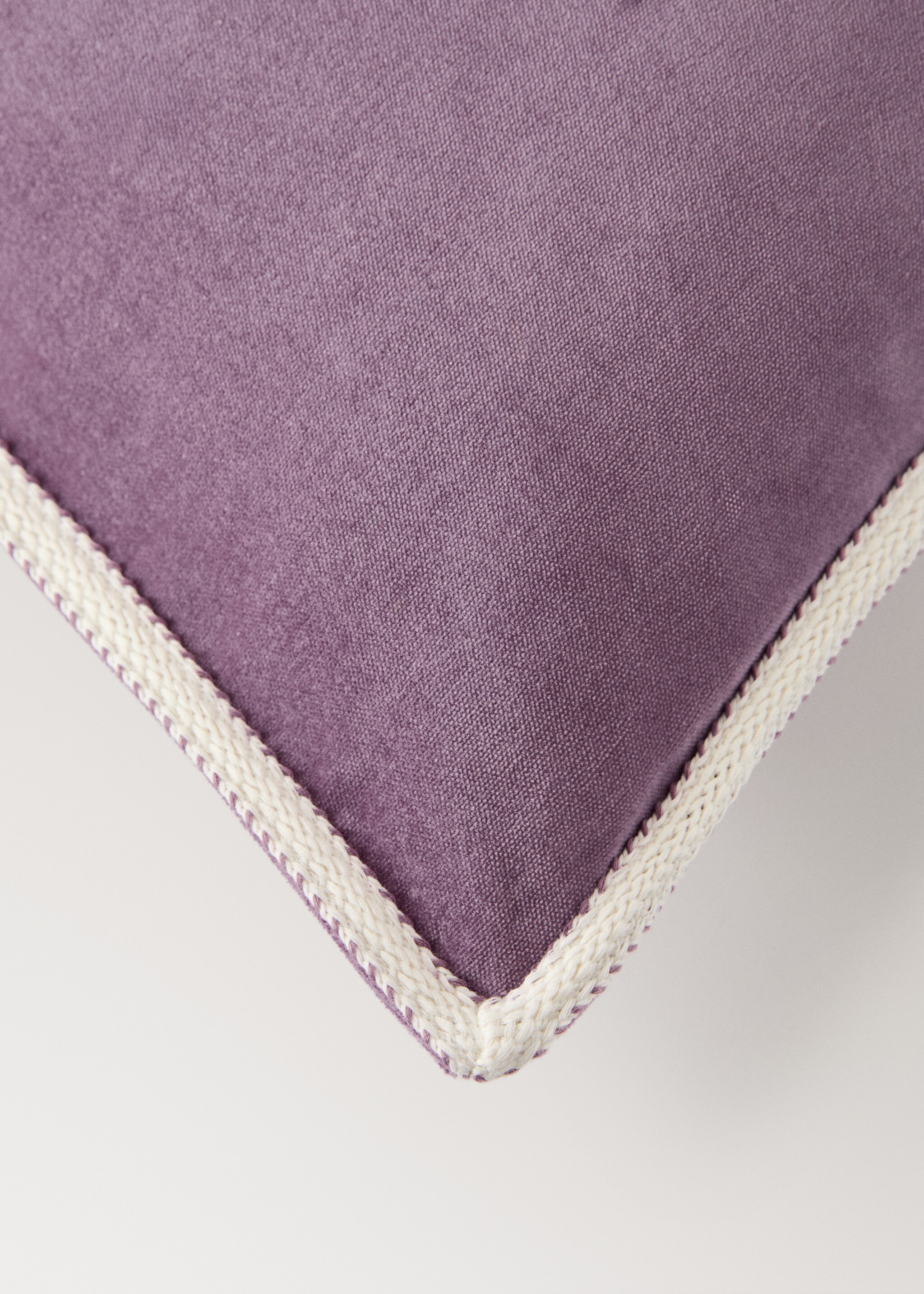 Velvet cushion cover with tape detail 50x50 cm - Details of the article 1, Cherry. Ref: 27023307-00.