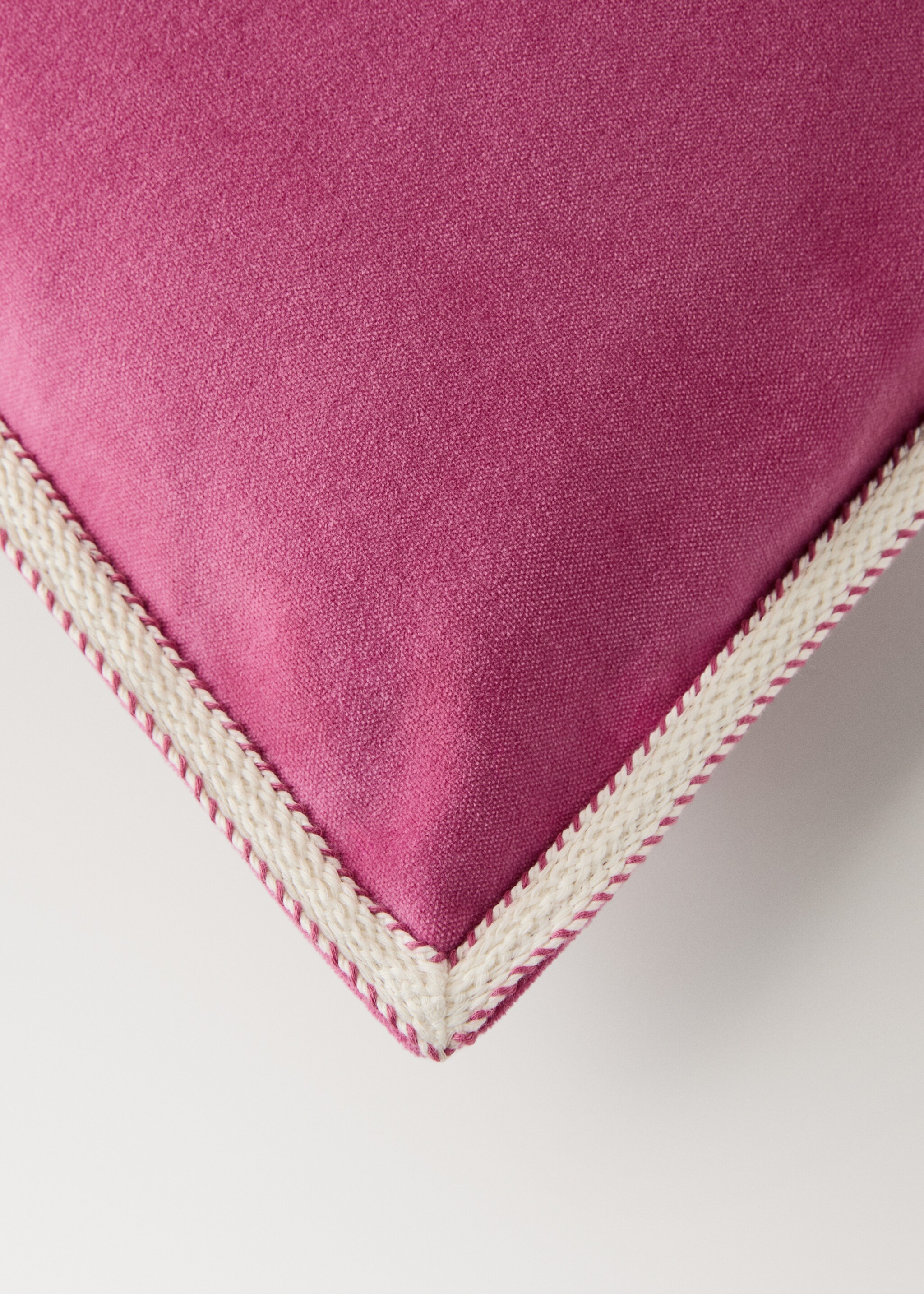 Velvet cushion cover with tape detail 50x50 cm - Details of the article 1, Pink. Ref: 27023307-00.