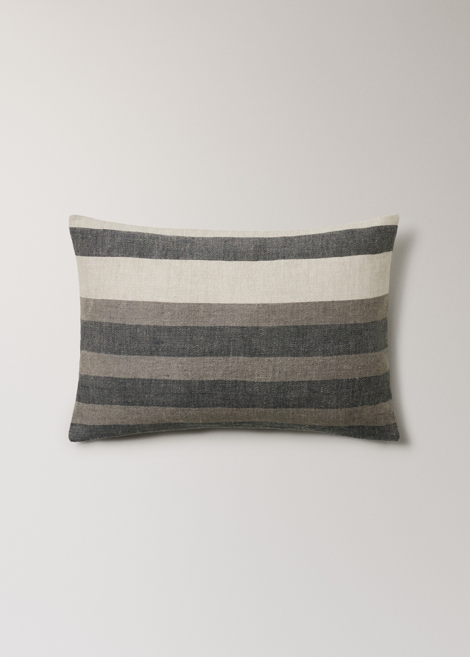 Striped linen cushion cover 40x60cm - Article without model