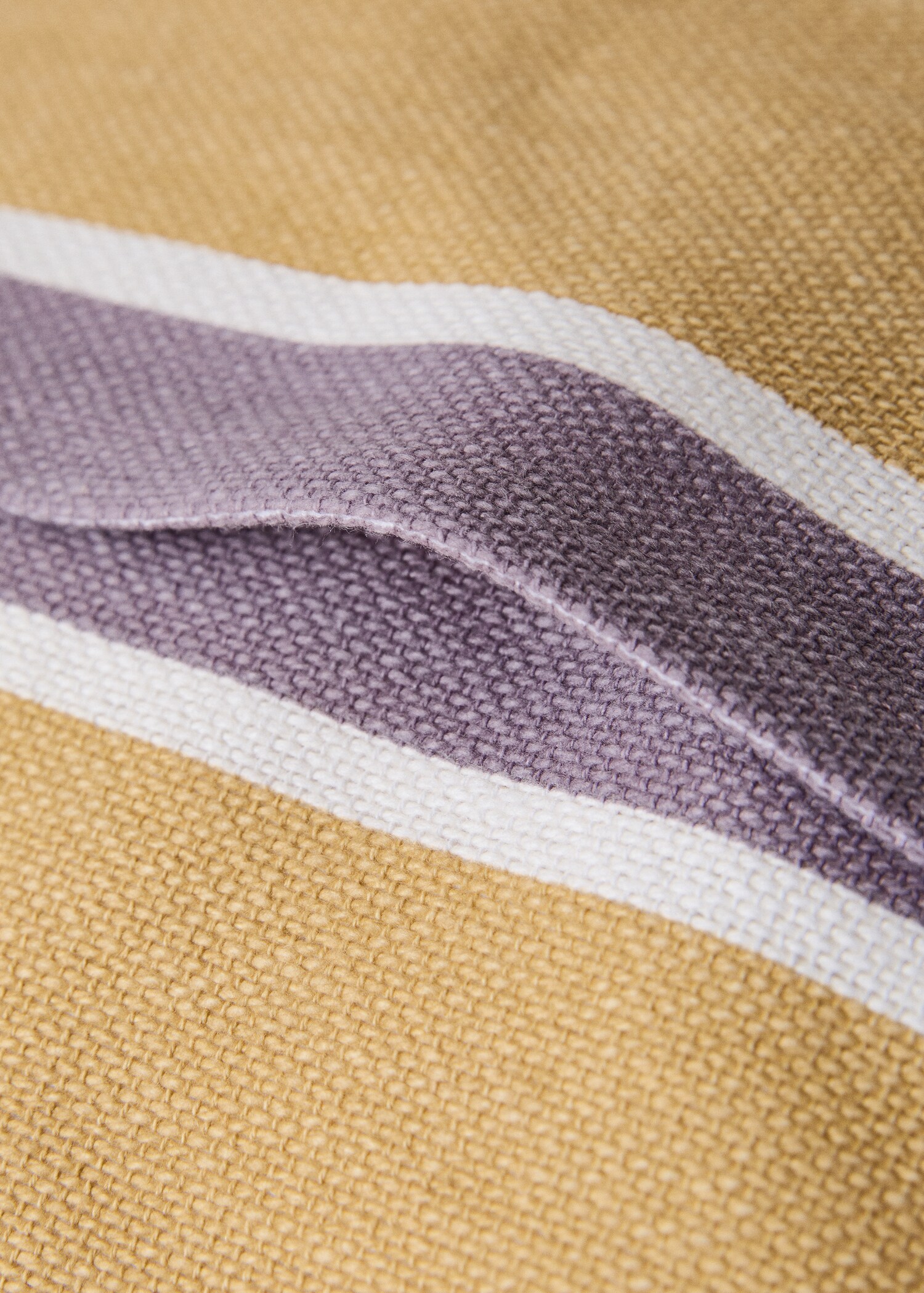 Cotton cushion cover with printed stripes 30x50 cm - Details of the article 2