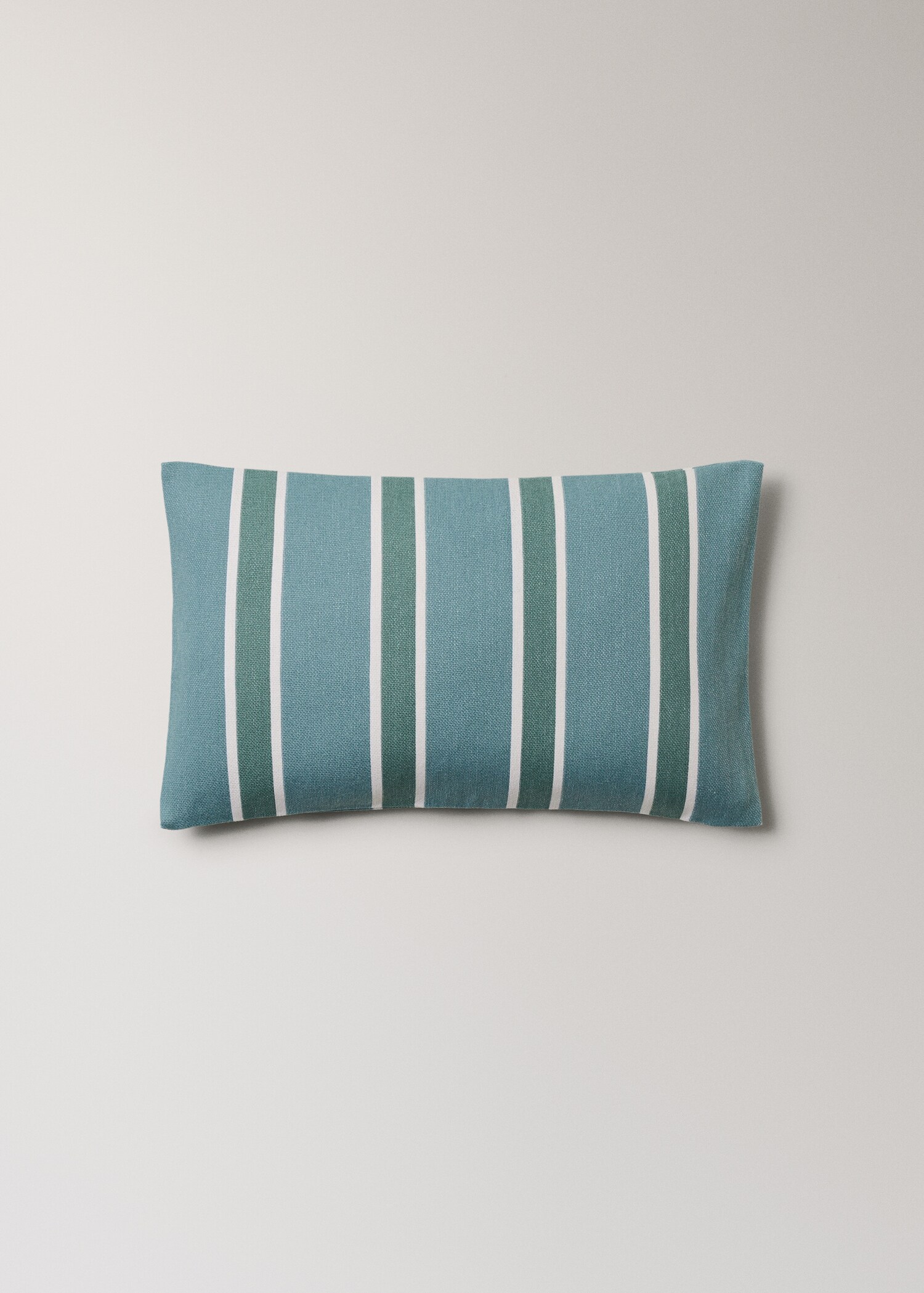 Cotton cushion cover with printed stripes 30x50 cm - Article without model