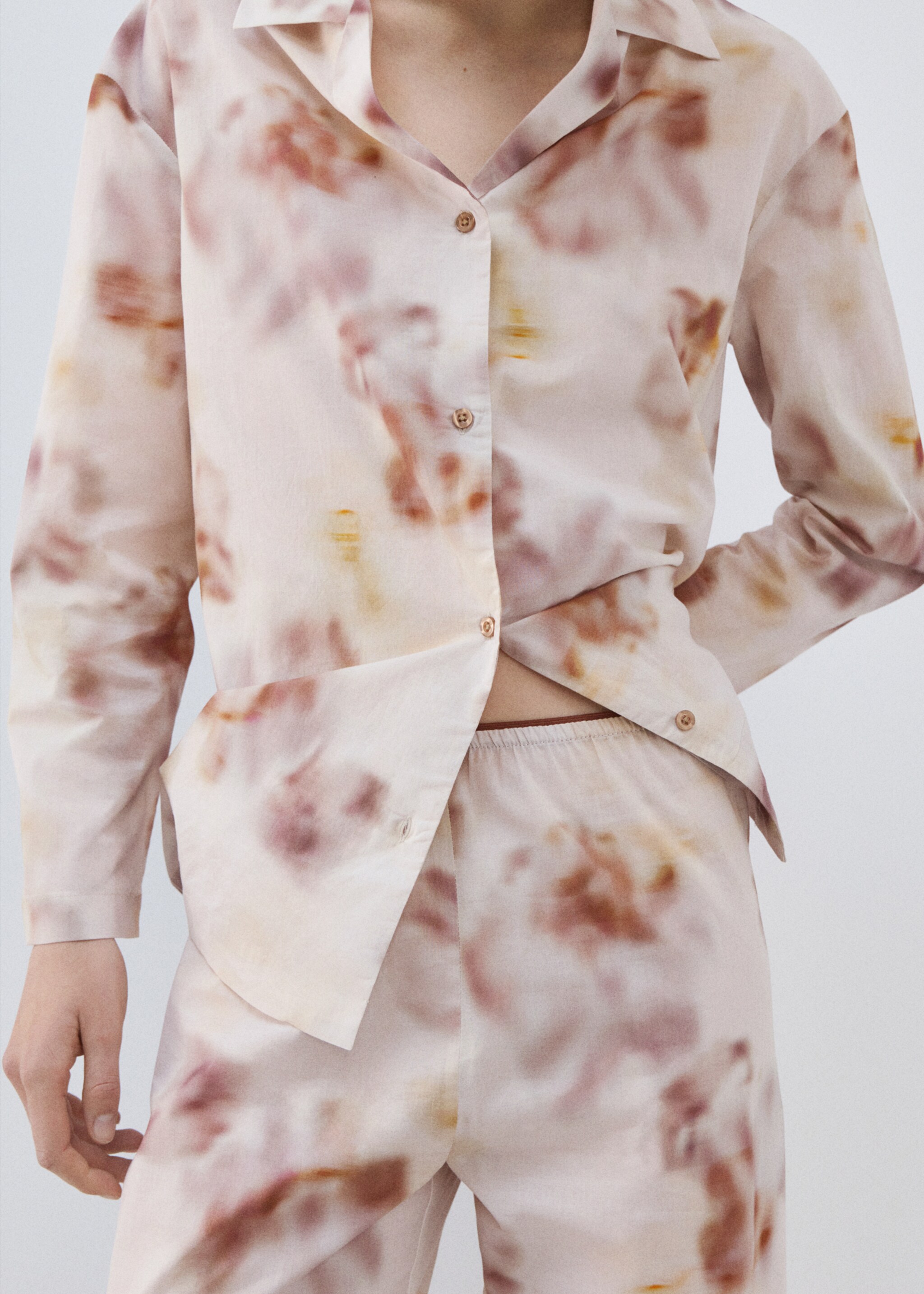 Floral-print cotton pyjamas - Details of the article 6, Brown. Ref: 27023326-00.
