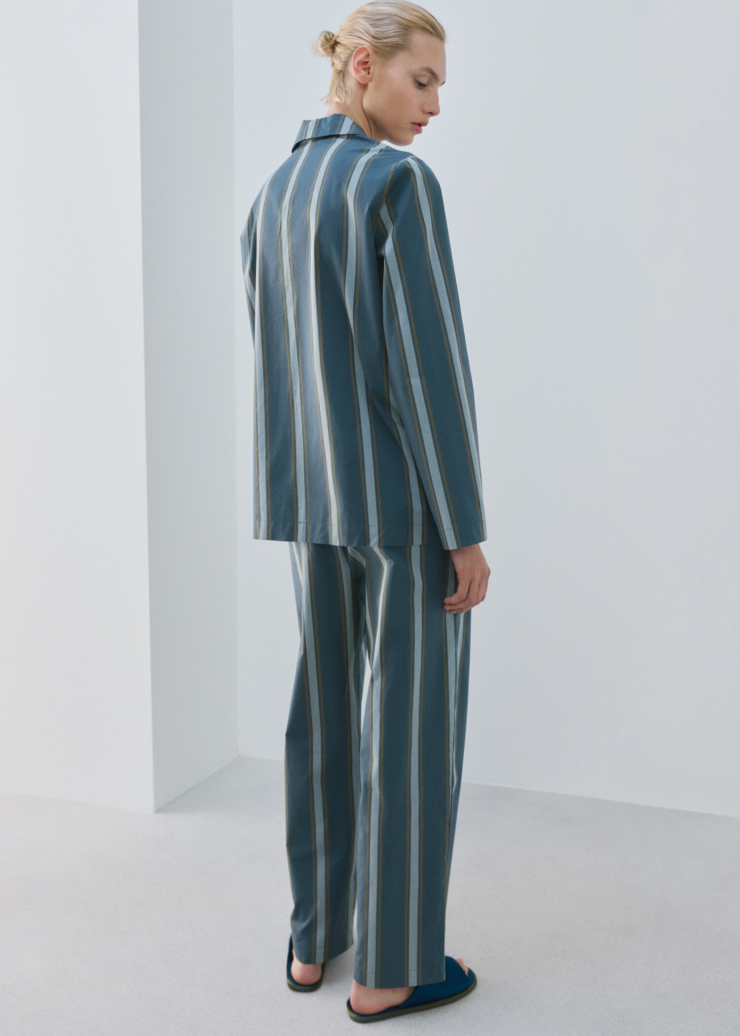 Пижамные брюки в полоску - Обратная сторона изделия