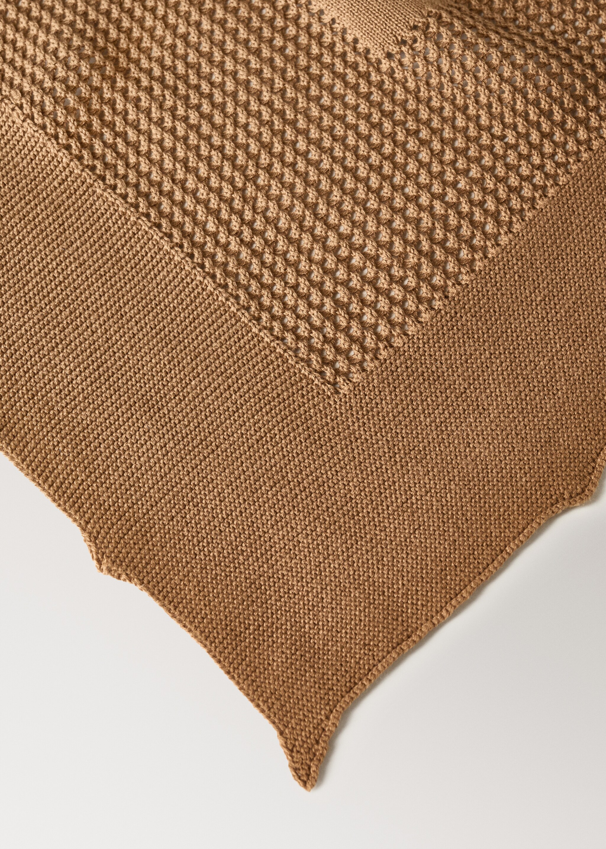 Cotton openwork baby blanket - Details of the article 1, Ecru. Ref: 27023331-00.