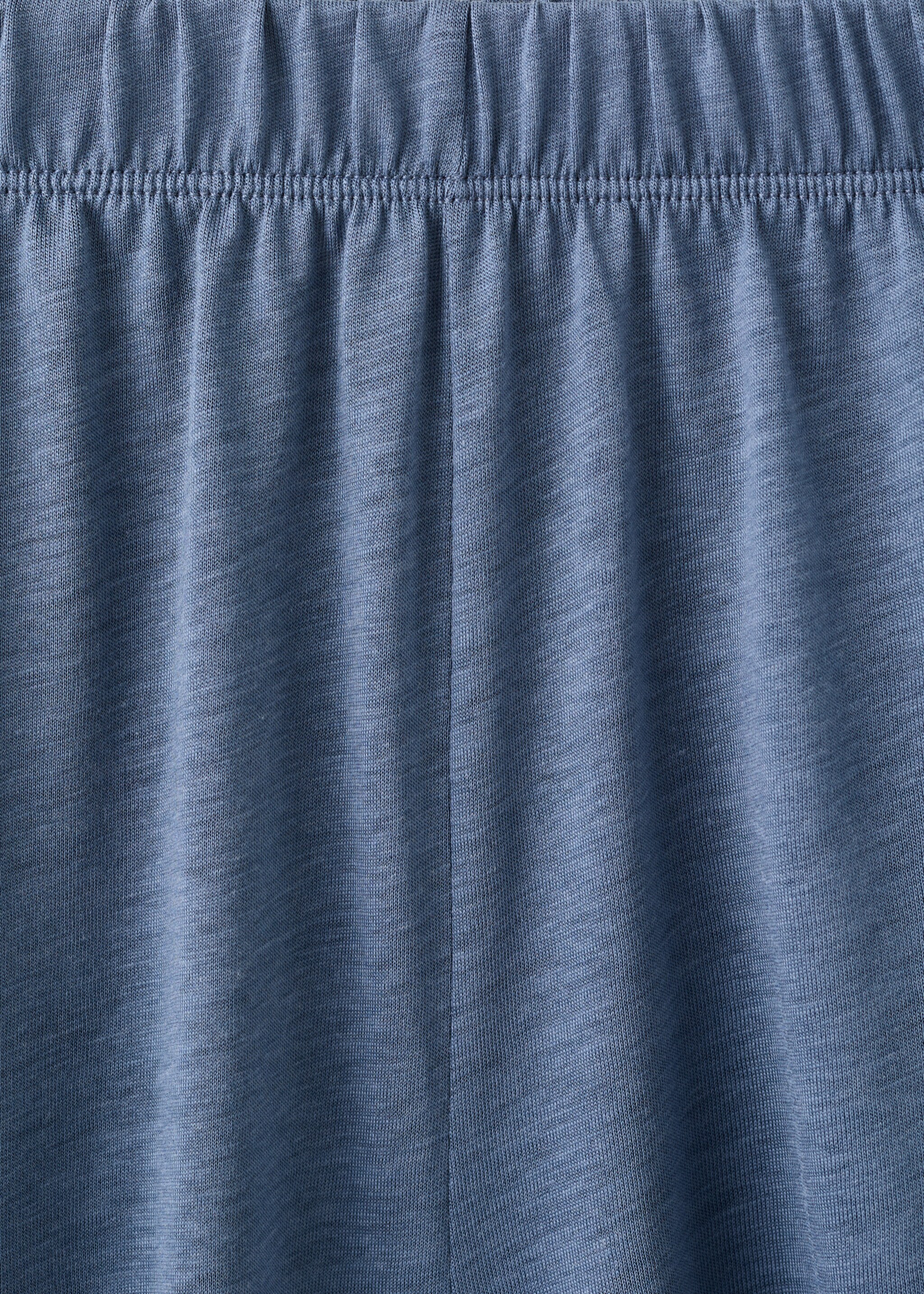 Basic lyocell short trousers - Details of the article 8, Blue. Ref: 27023334-00.