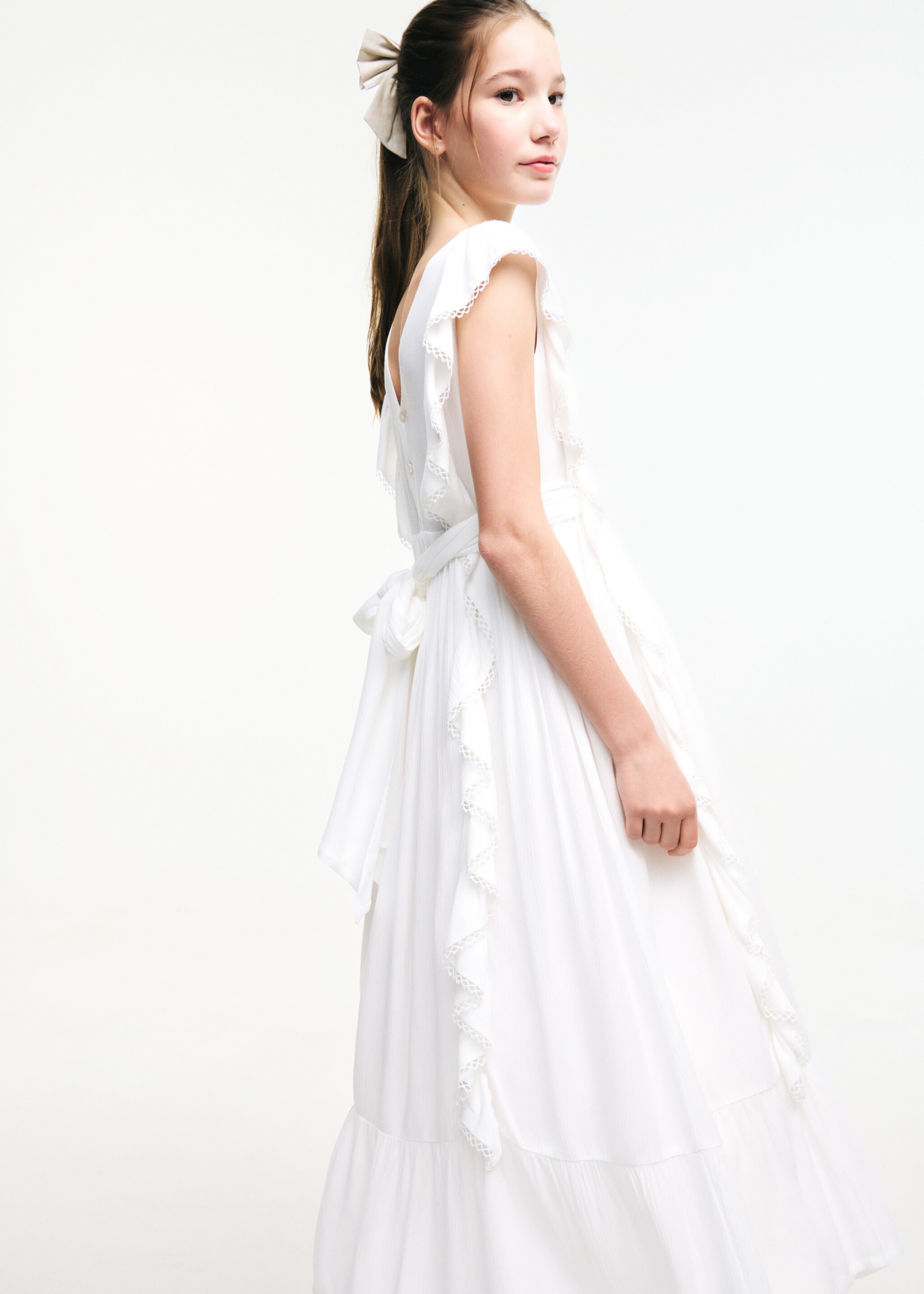 Long ruffled dress - Details of the article 5, White. Ref: 27023736-00.