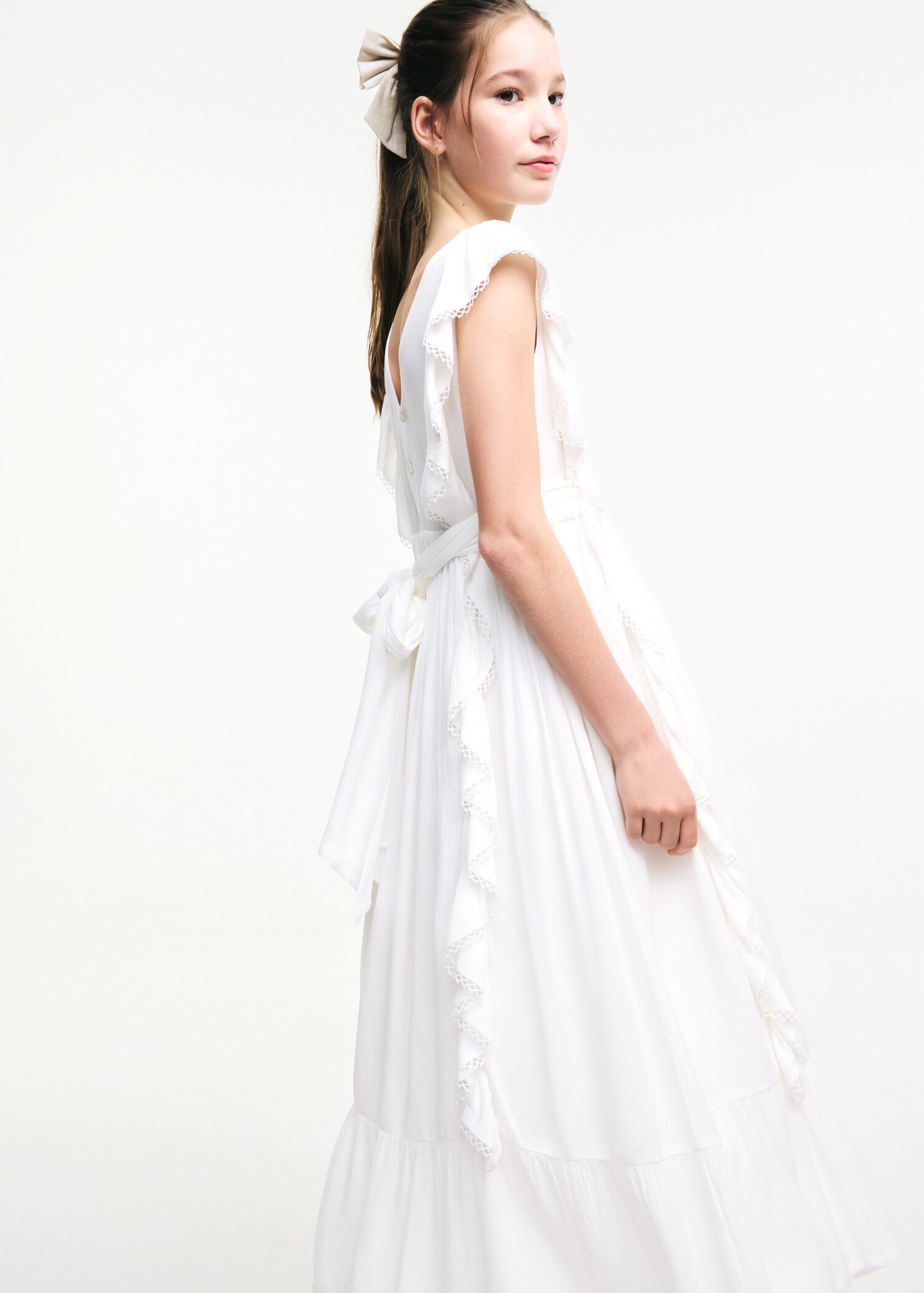 Long ruffled dress - Details of the article 5