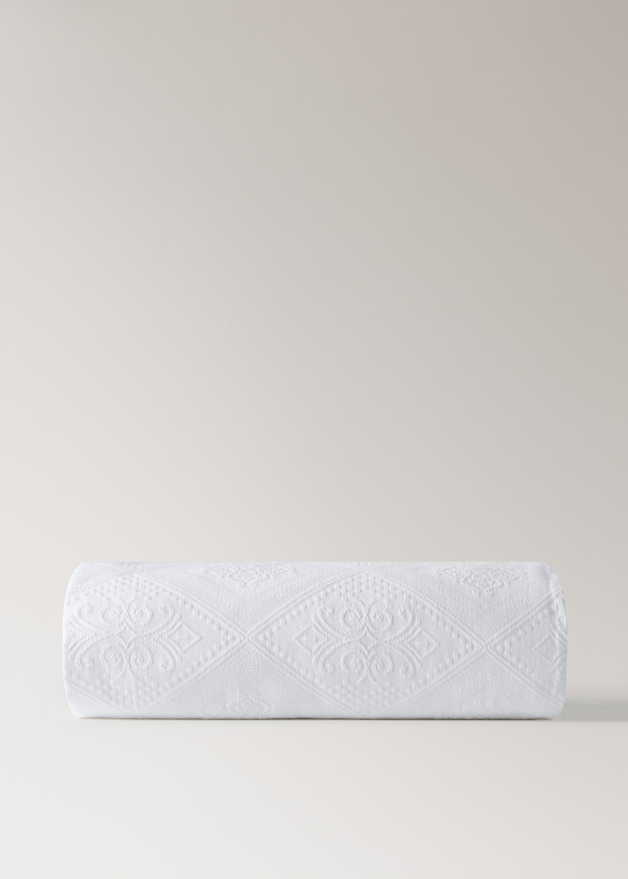 Pre-shrunk jacquard bedspread 300g for 180/200cm bed - Article without model, White. Ref: 27023743-00.