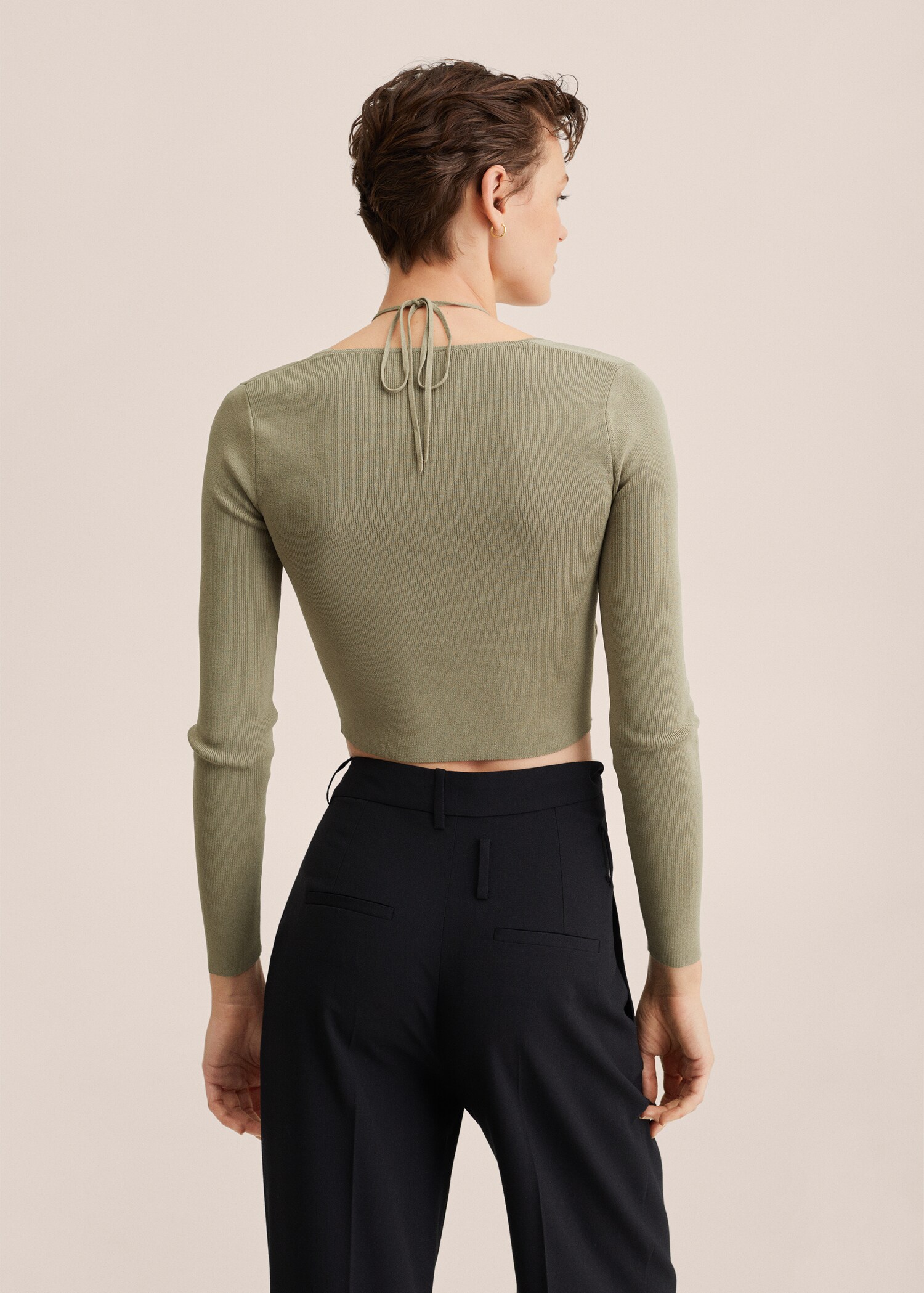 Ruched detail sweater - Reverse of the article