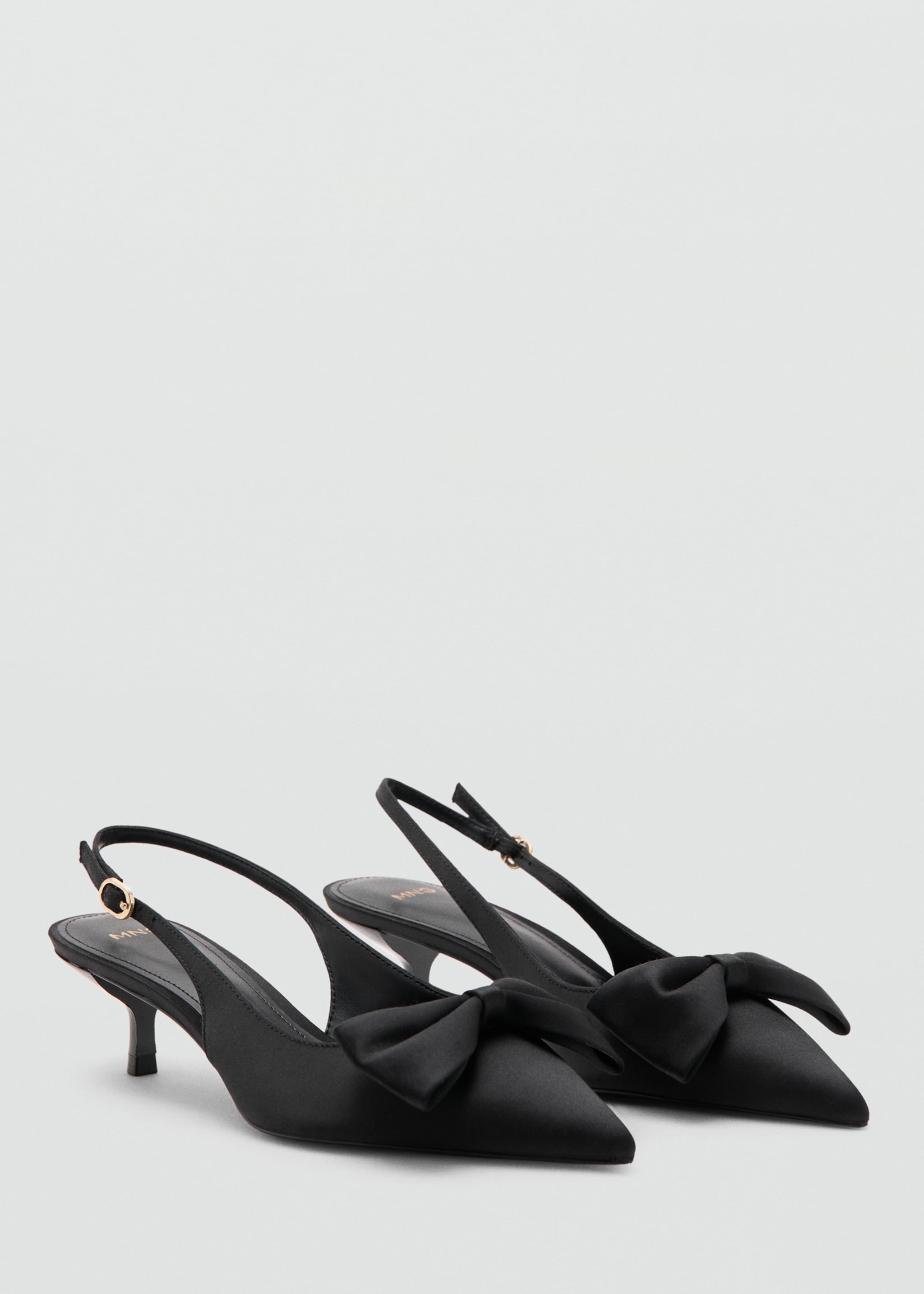Satin bow shoes - Medium plane, Black. Ref: 27024044-00.