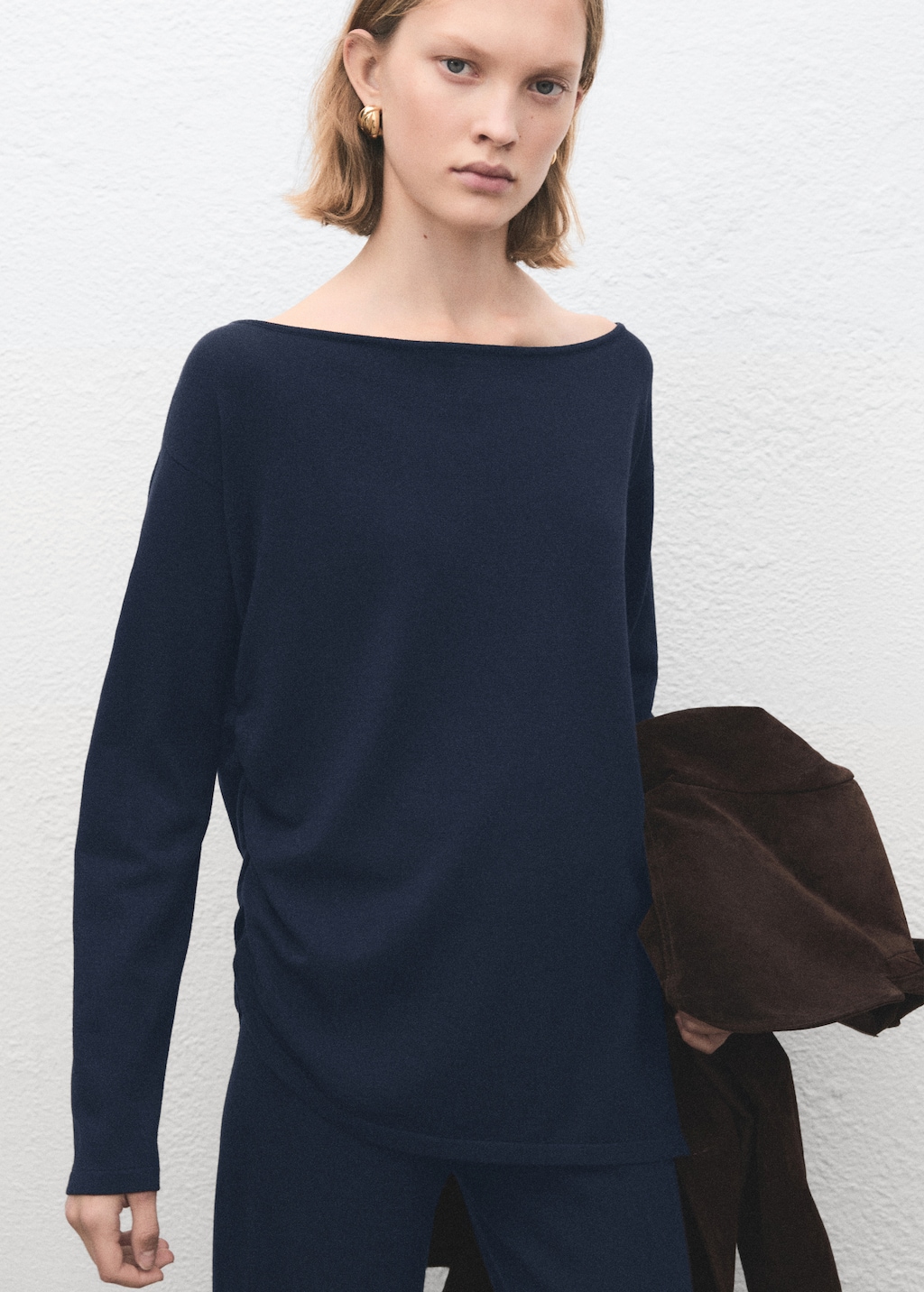 Boat-neck knitted sweater
