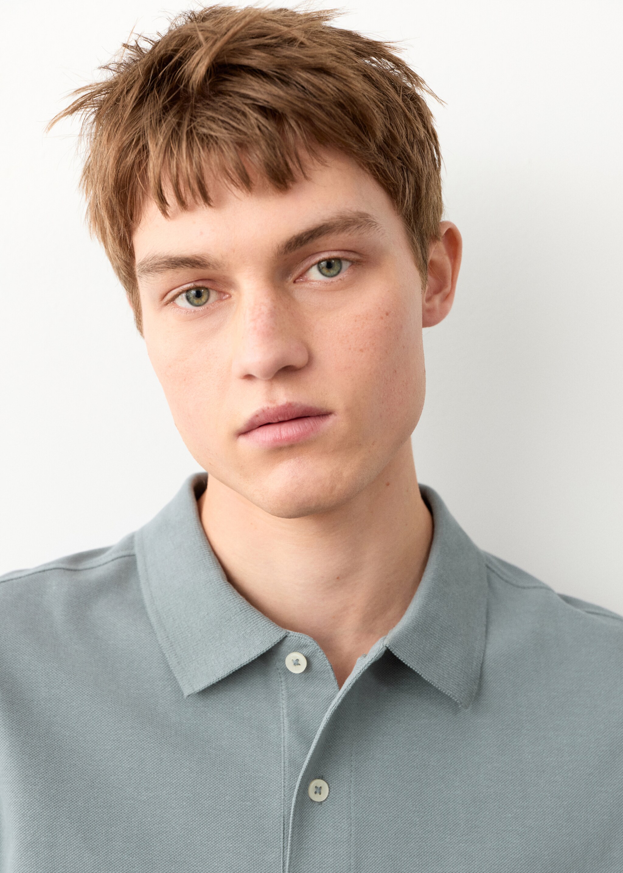 Polo coton manches courtes - Détail de l'article 1, Bleu. Ref: 27024058-00.