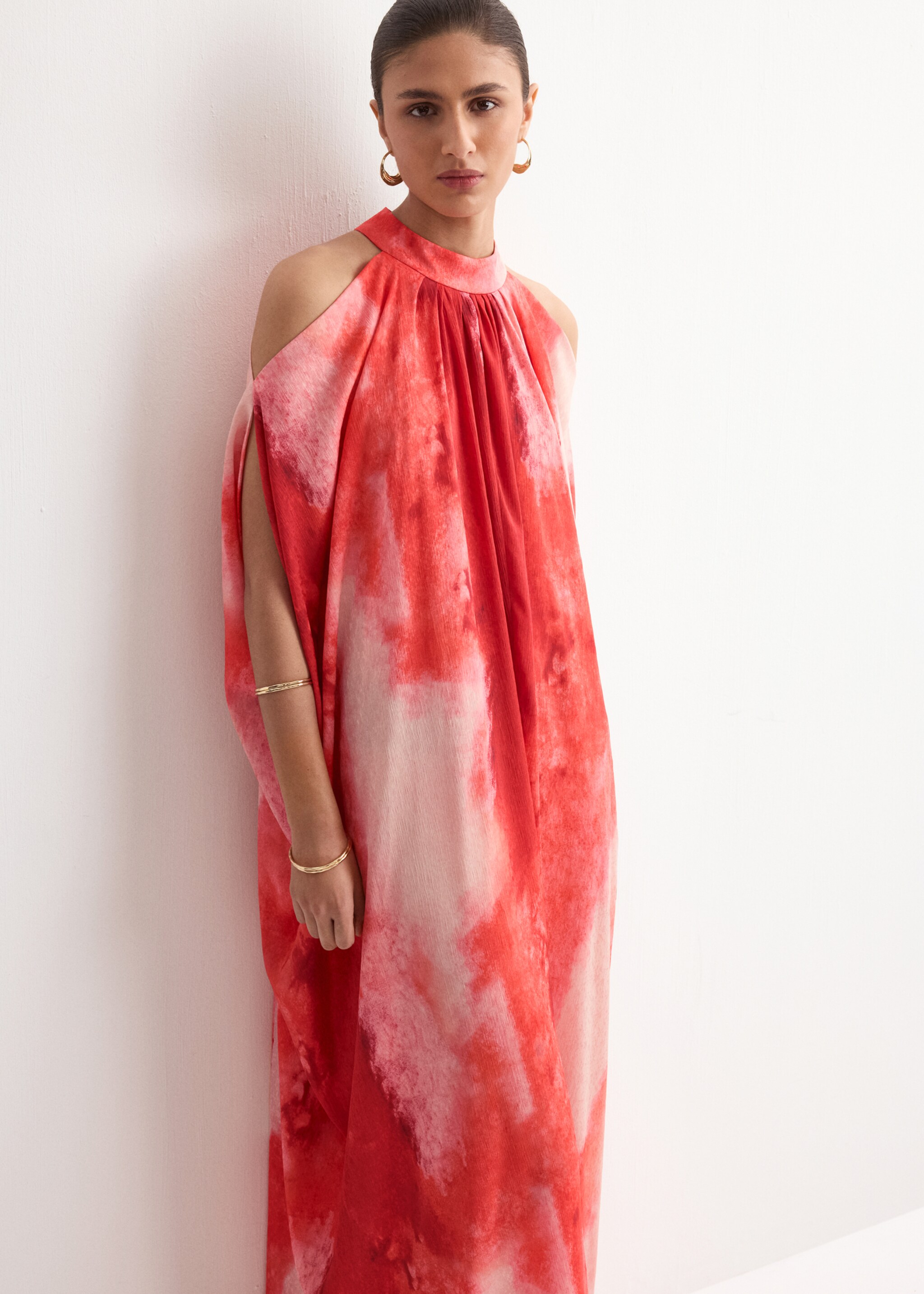 Off-the-shoulder long dress - Medium plane, Red. Ref: 27024075-00.