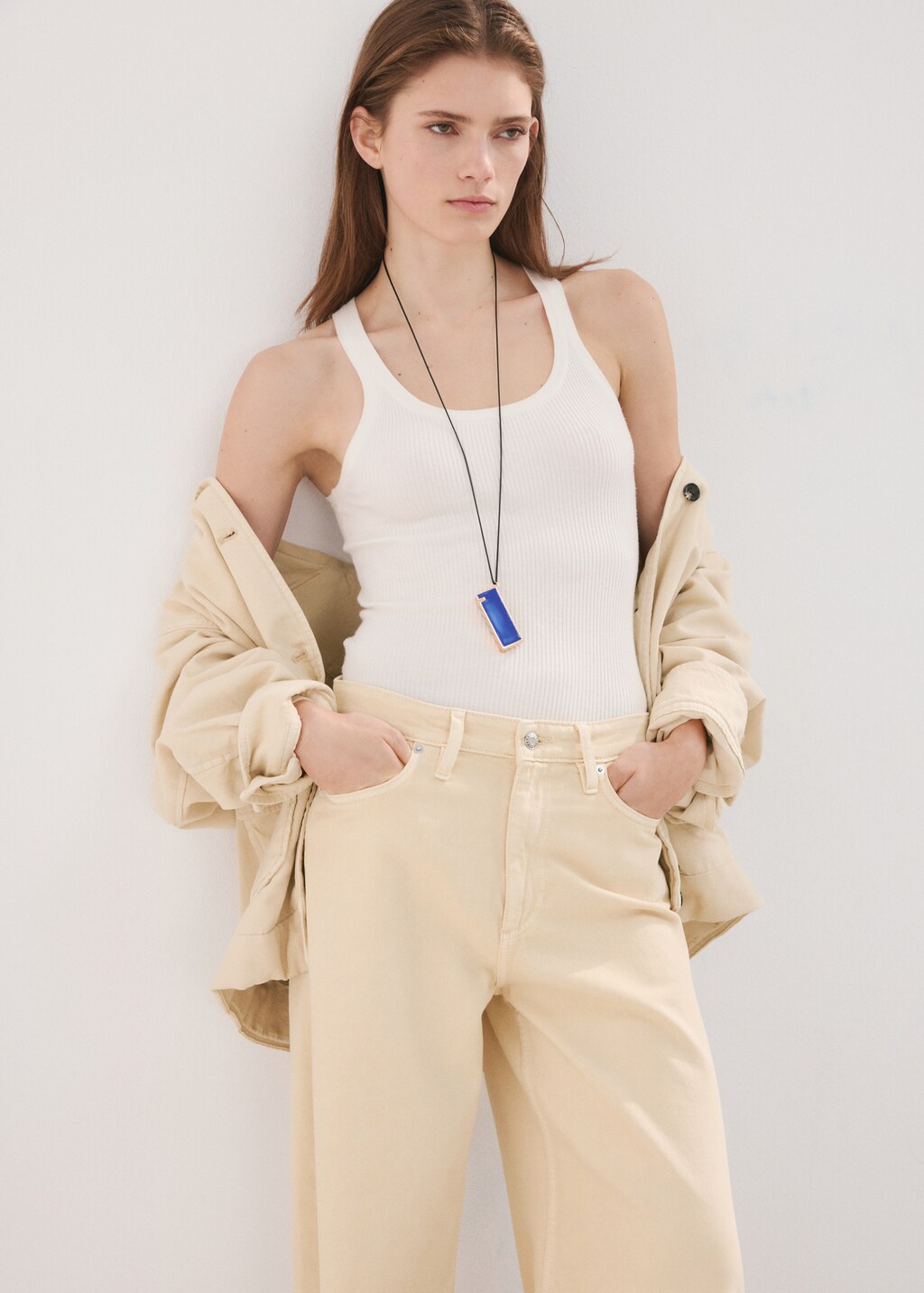 Wide leg mid-rise jeans - image 4