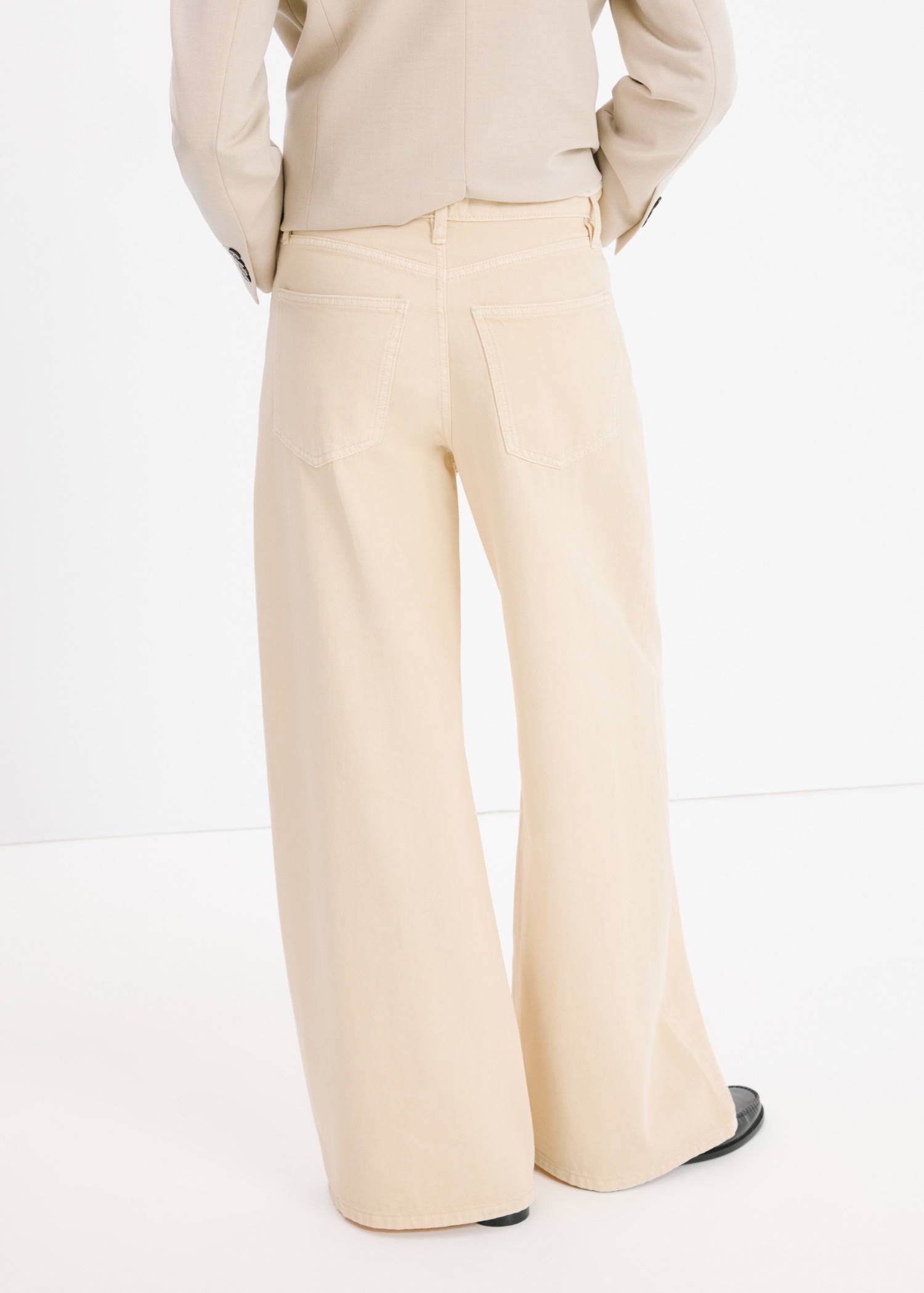 Jean large taille normale - Verso de l’article