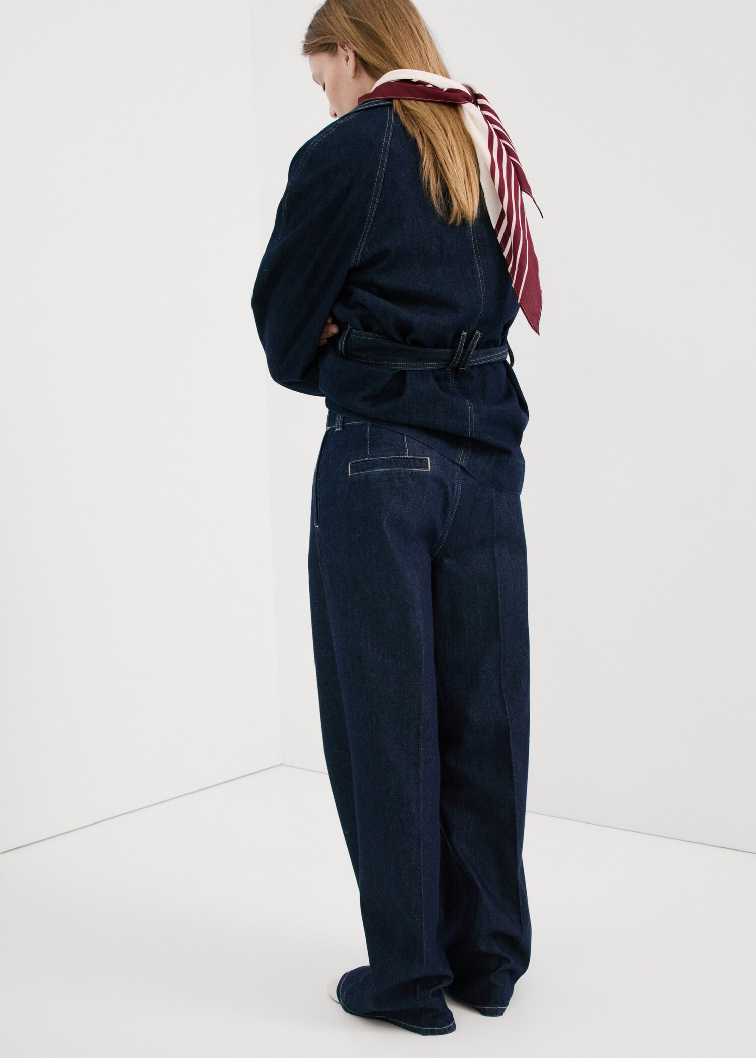 Wide-leg mid-rise broek - Achterkant van het artikel