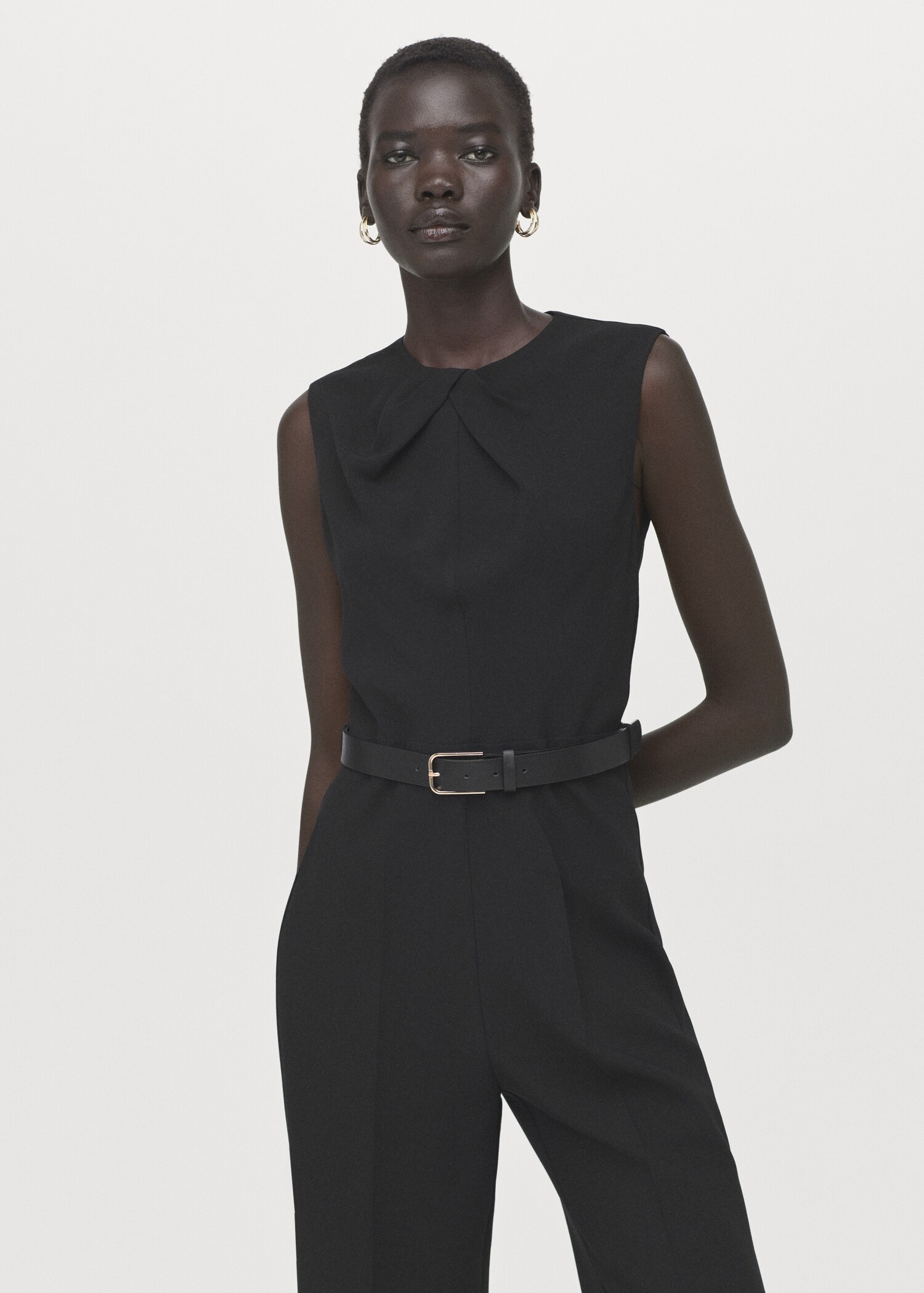 Jumpsuit with draped belt detail - Medium plane