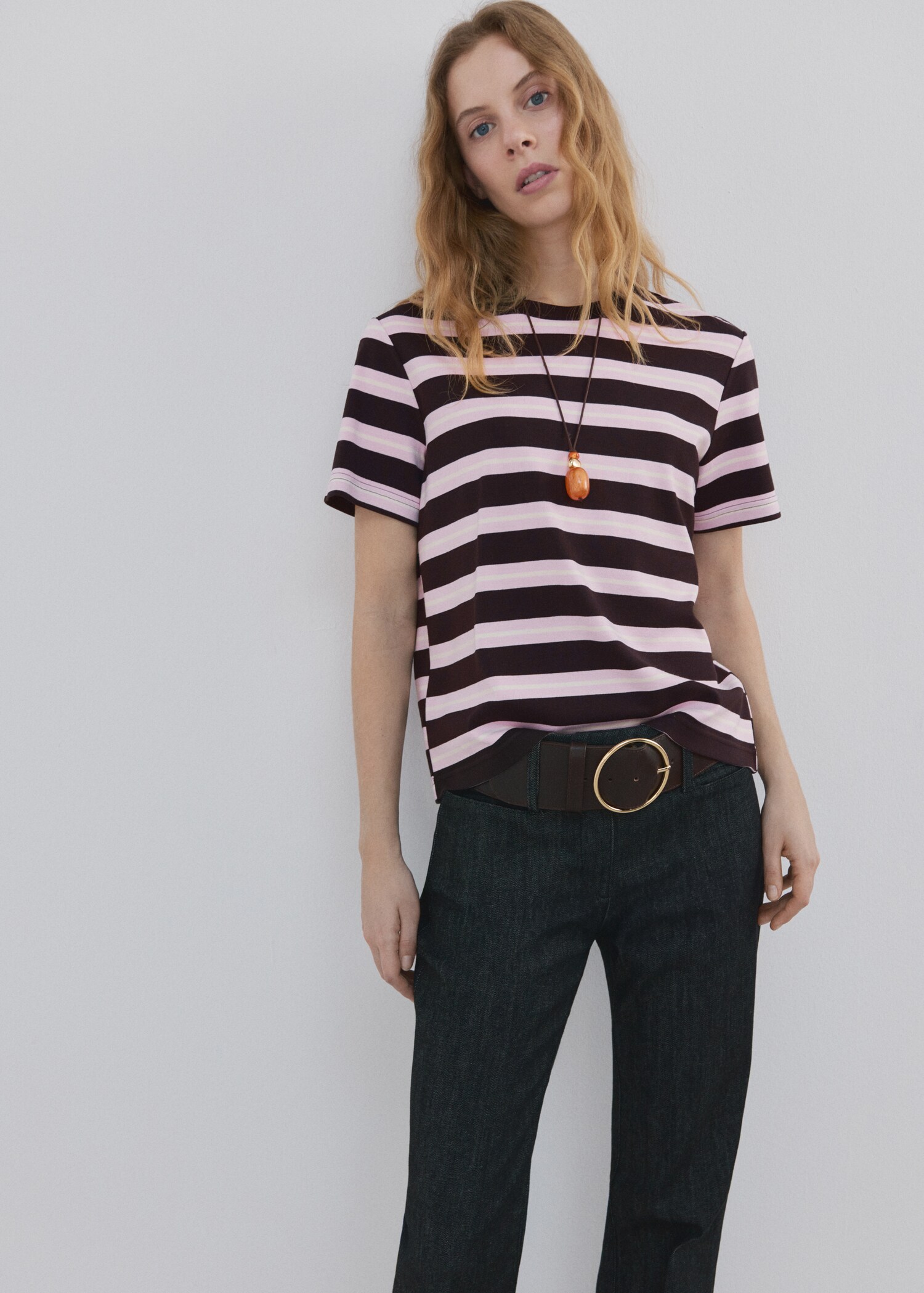 Camiseta manga corta rayas - Plano medio