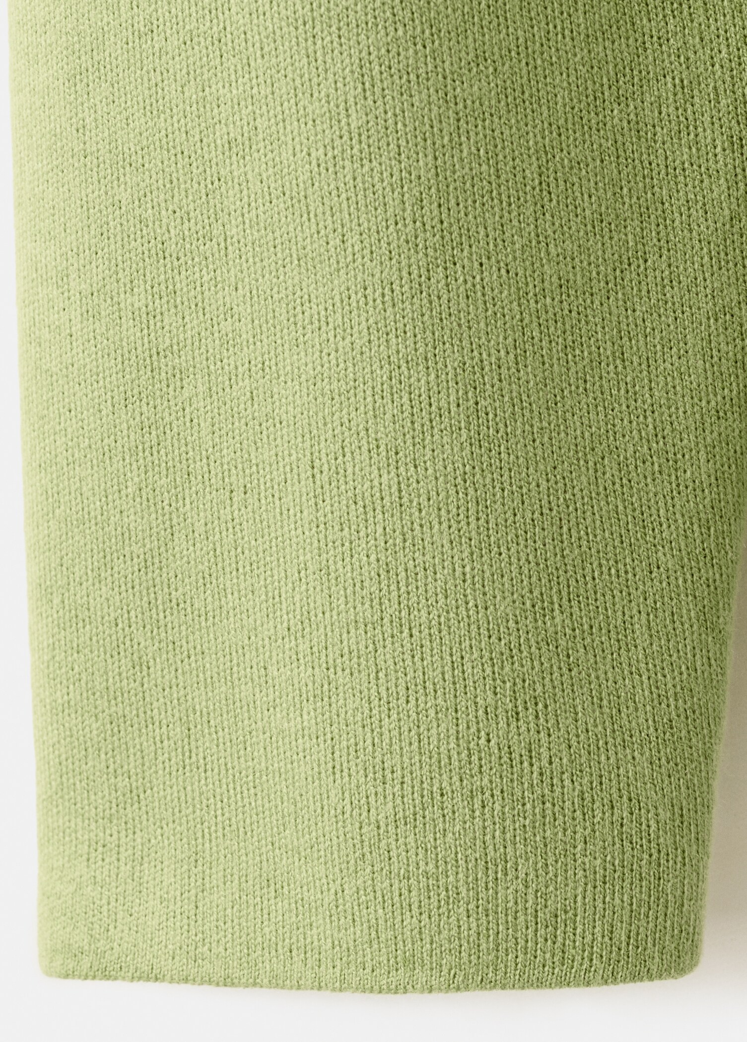 V-neck knit sweater - Details of the article 0