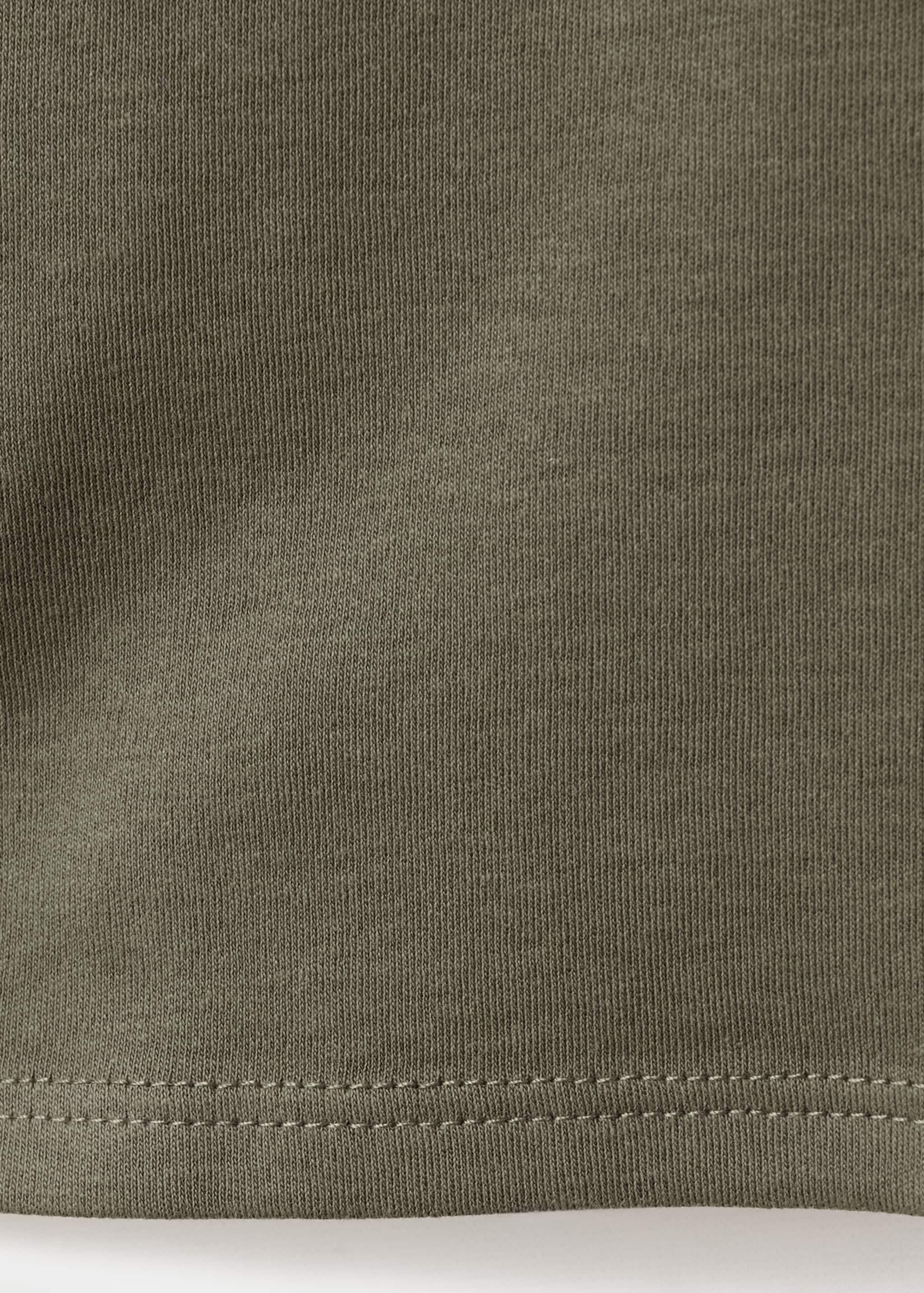 T-shirt coton col en V - Détail de l'article 0, Kaki. Ref: 27024092-00.