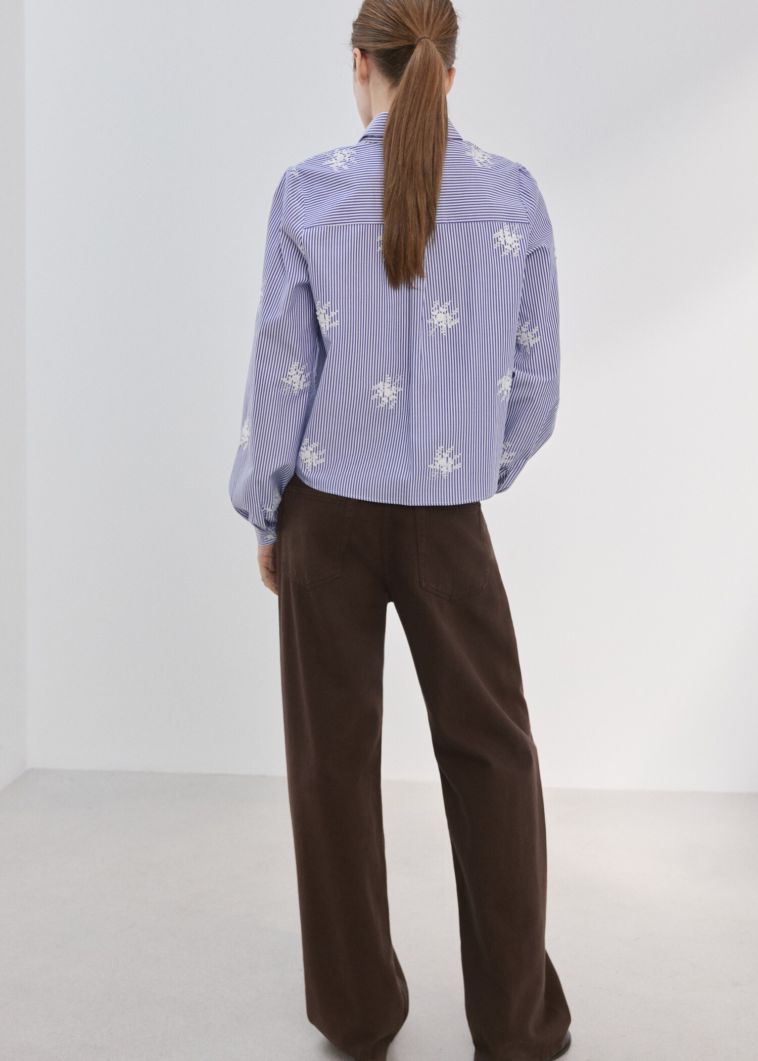 Camisa rayas bordada - Reverso del artículo