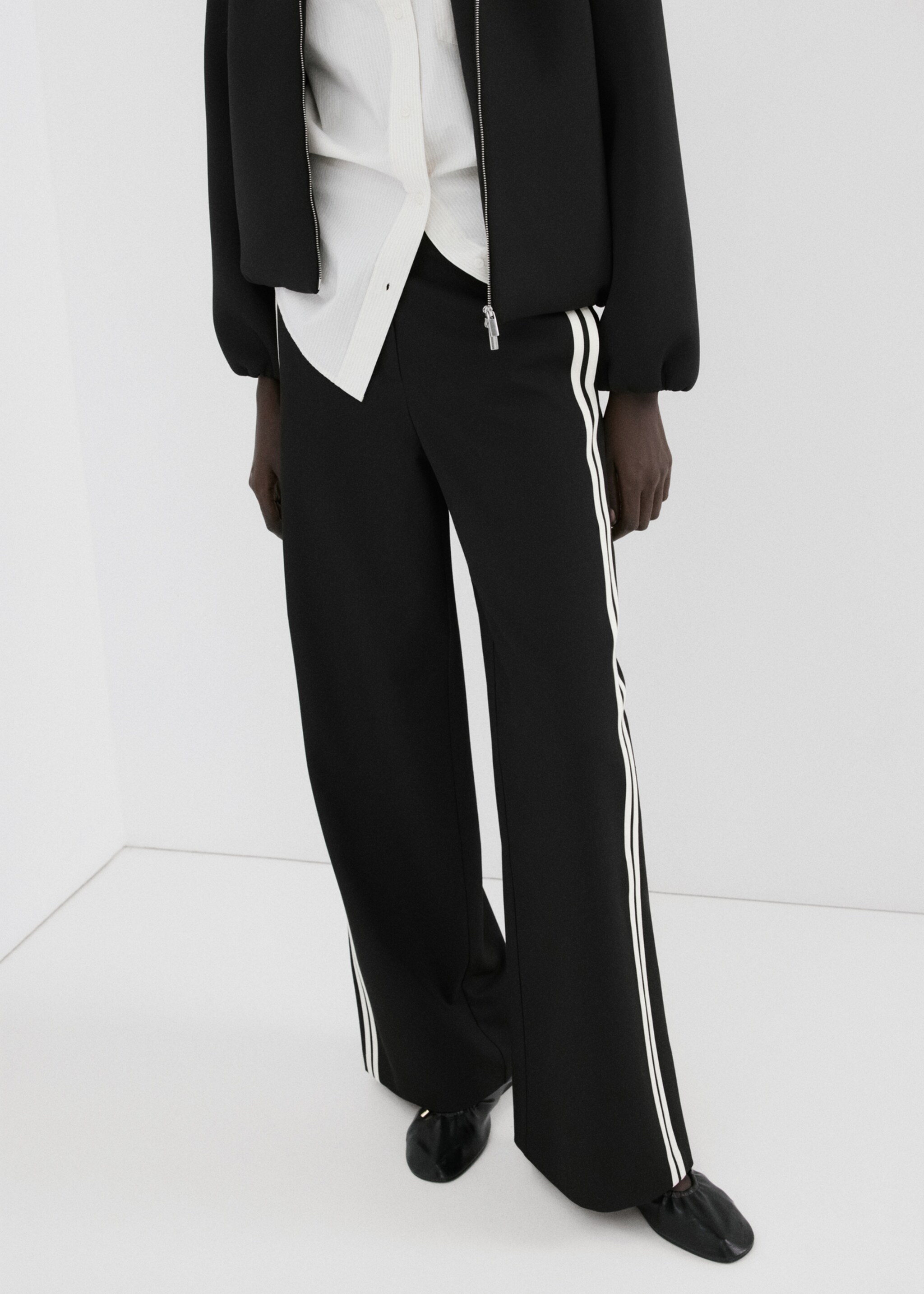 Pantalon combiné rayures - Détail de l'article 1, Noir. Ref: 27024096-00.